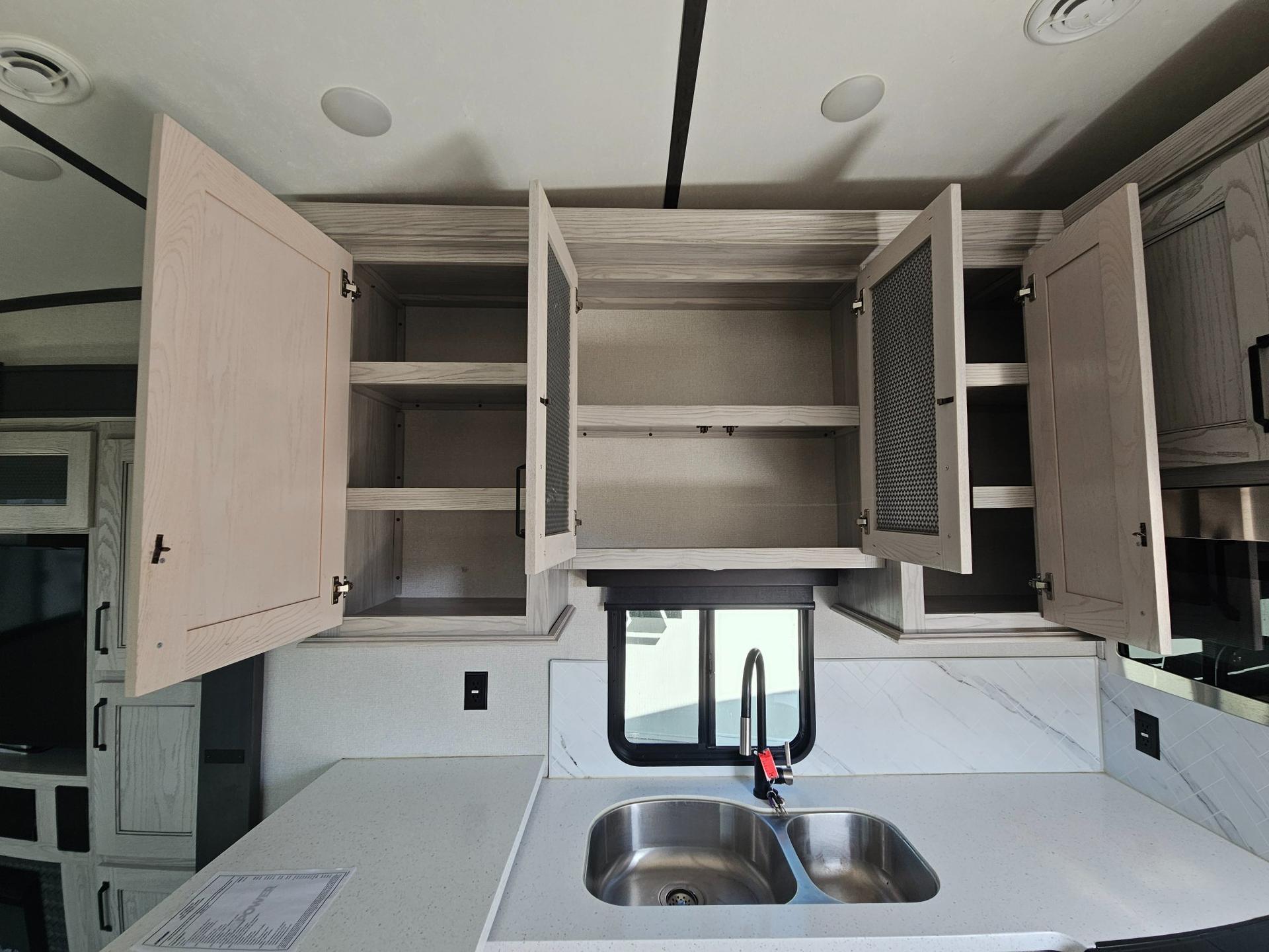 2022 Keystone RV 2022 Keystone RV Montana High Country - thumbnail 16