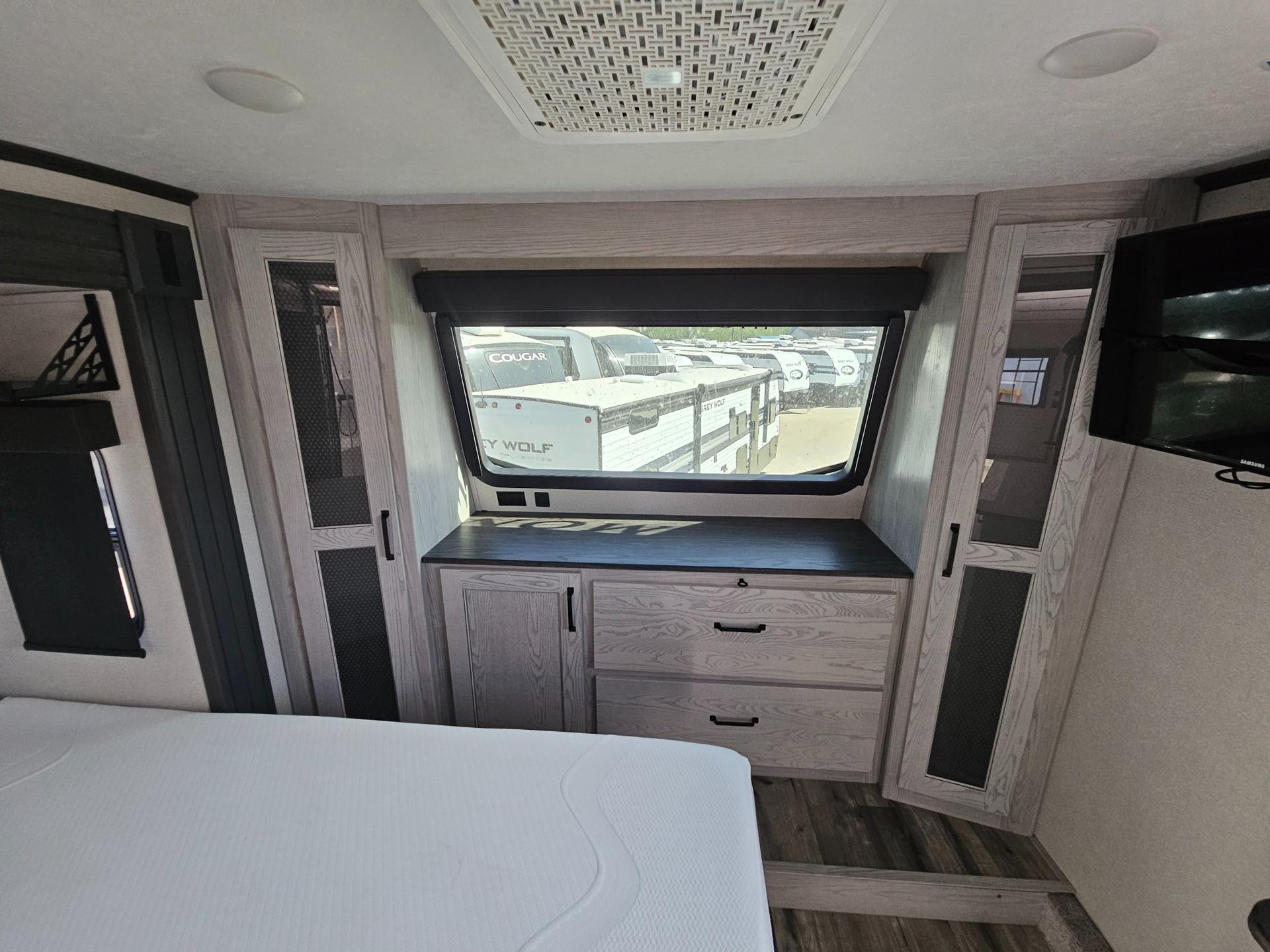 2022 Keystone RV 2022 Keystone RV Montana High Country - thumbnail 39