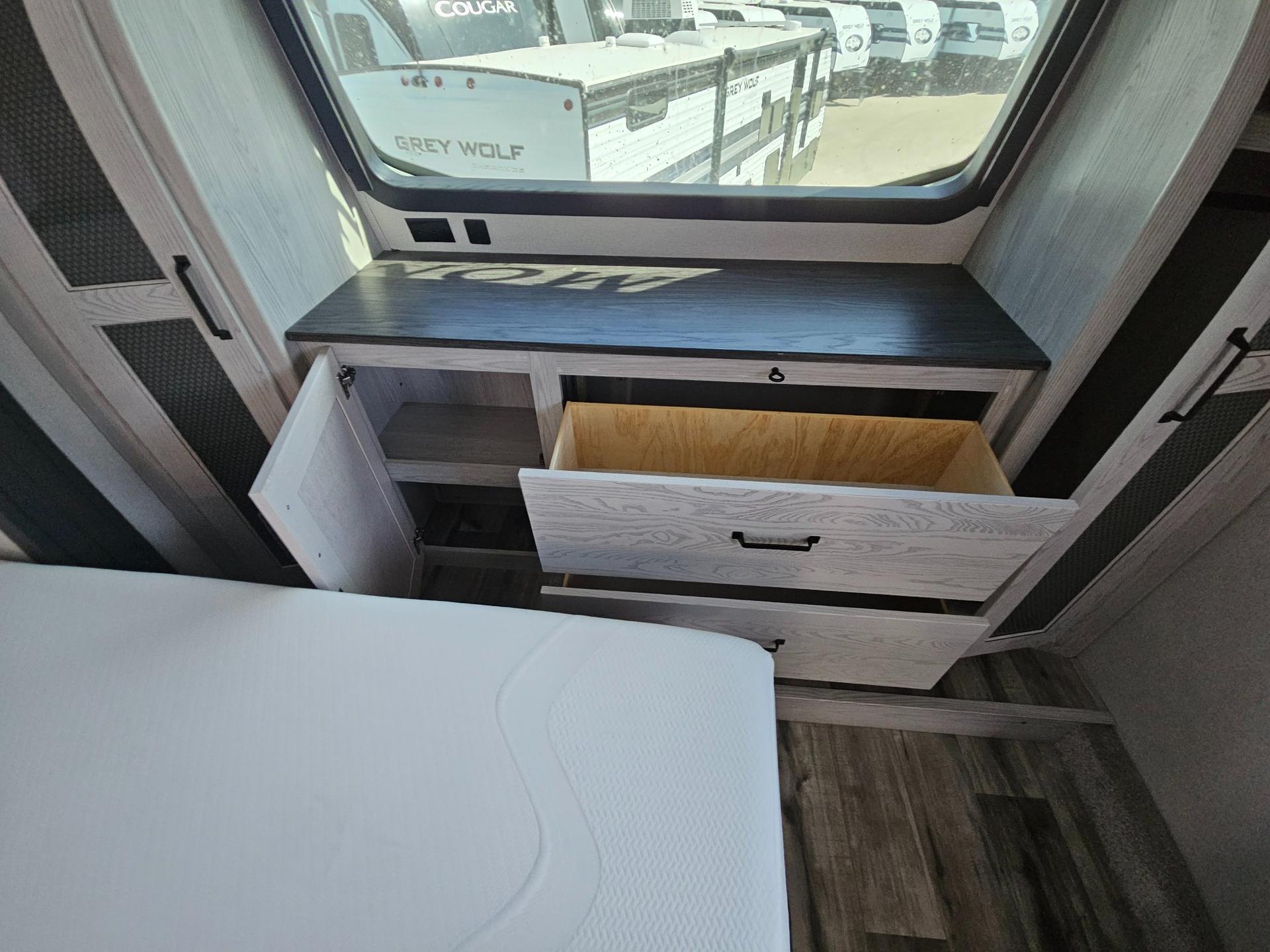 2022 Keystone RV 2022 Keystone RV Montana High Country - thumbnail 41