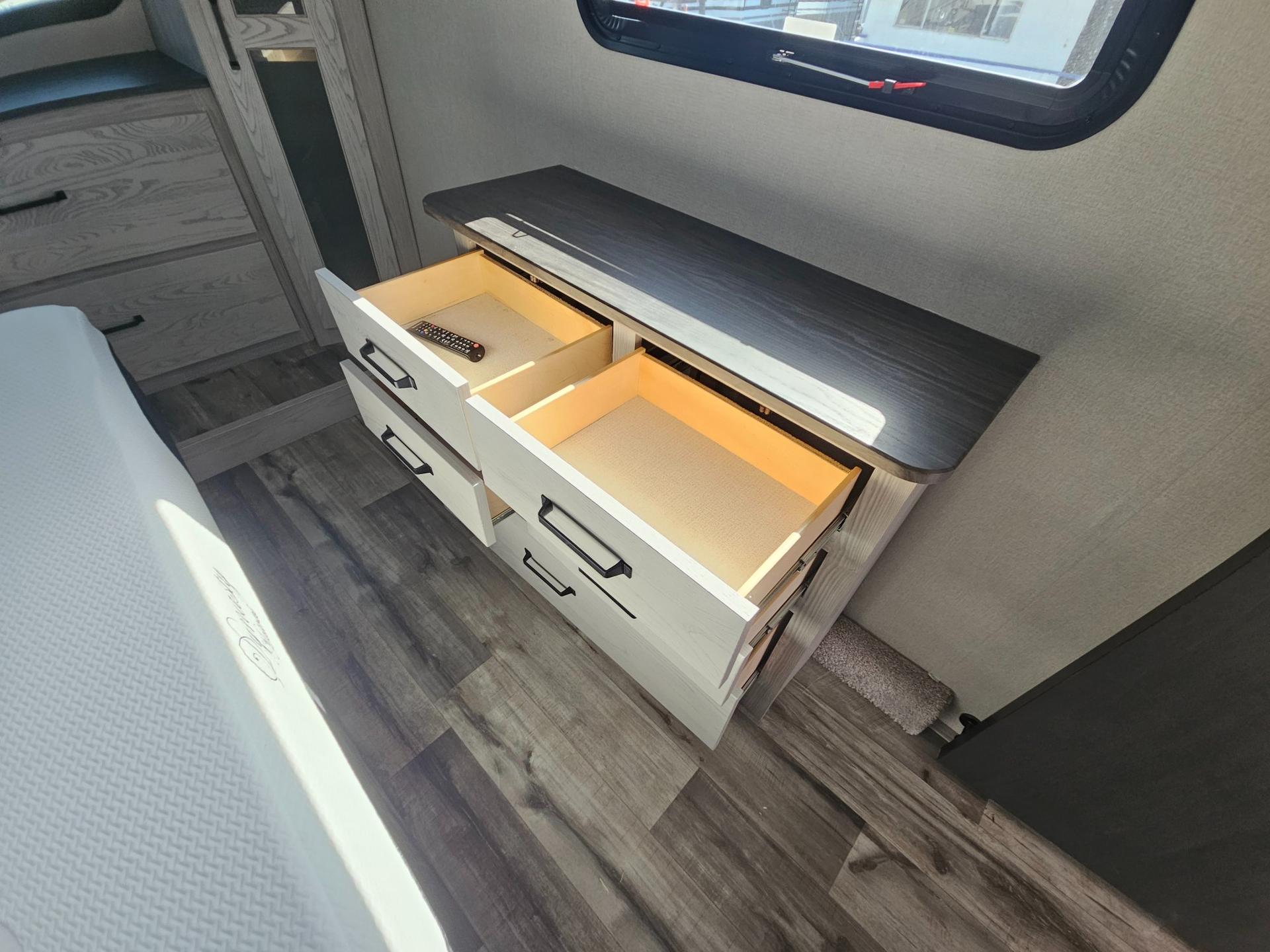 2022 Keystone RV 2022 Keystone RV Montana High Country - thumbnail 44