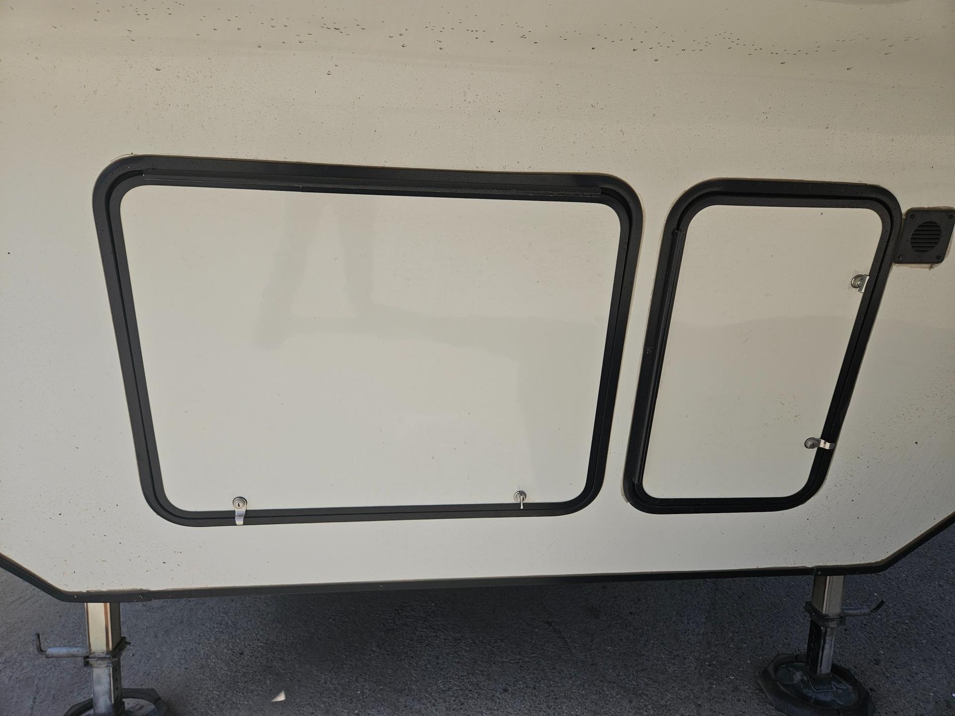 2022 Keystone RV 2022 Keystone RV Montana High Country - thumbnail 46