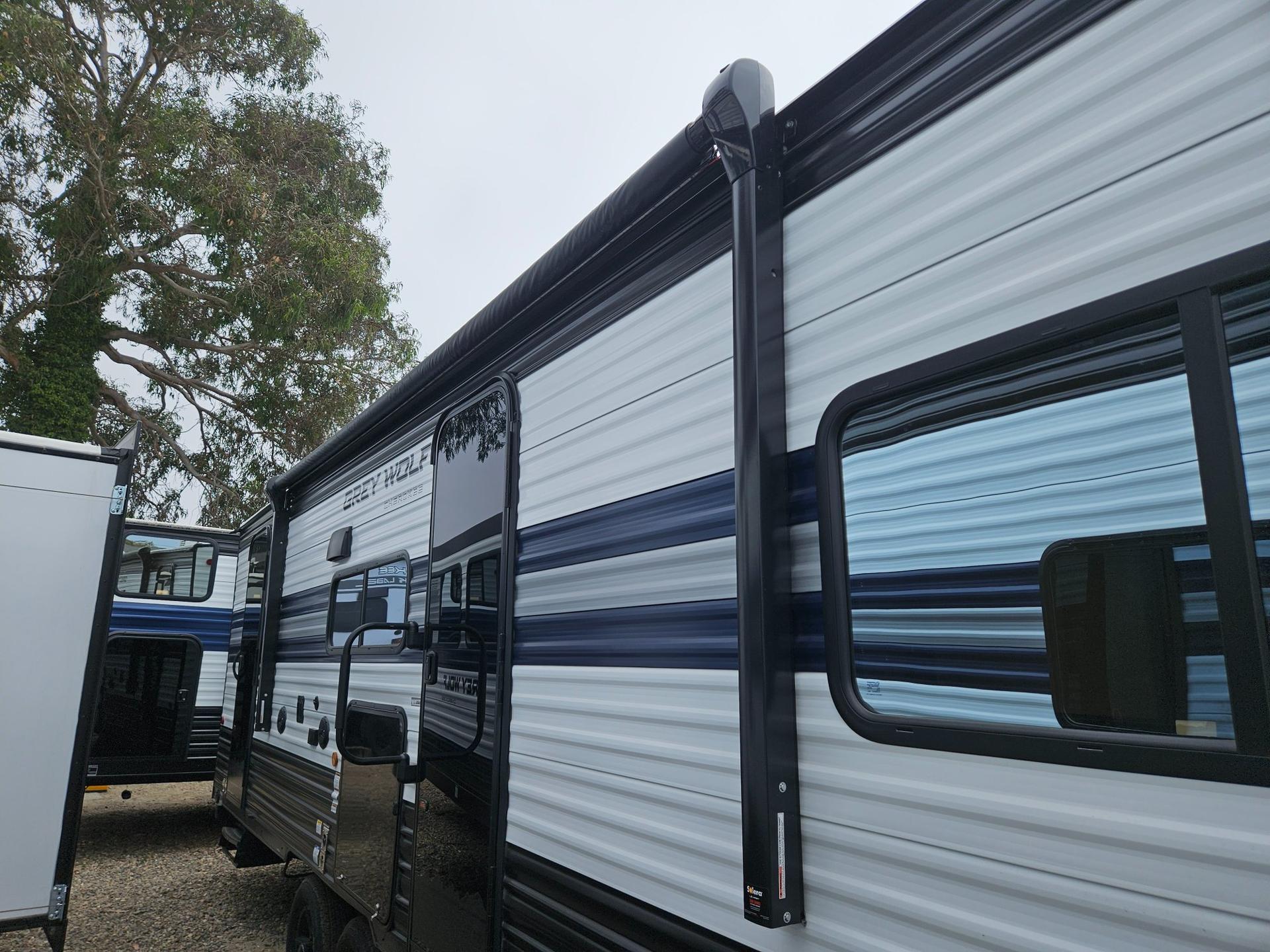 2027 Forest River RV 2027 Forest River RV Cherokee Grey Wolf - thumbnail 35