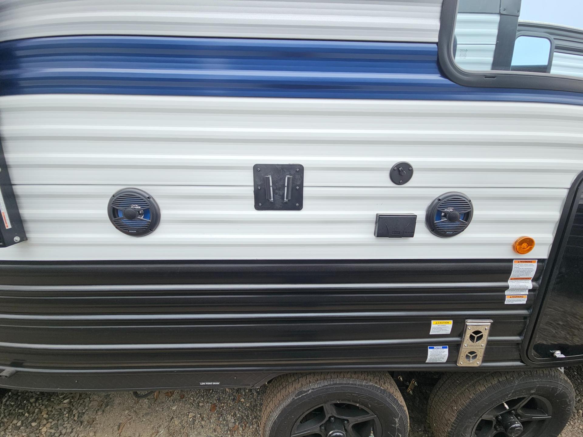 2027 Forest River RV 2027 Forest River RV Cherokee Grey Wolf - thumbnail 40
