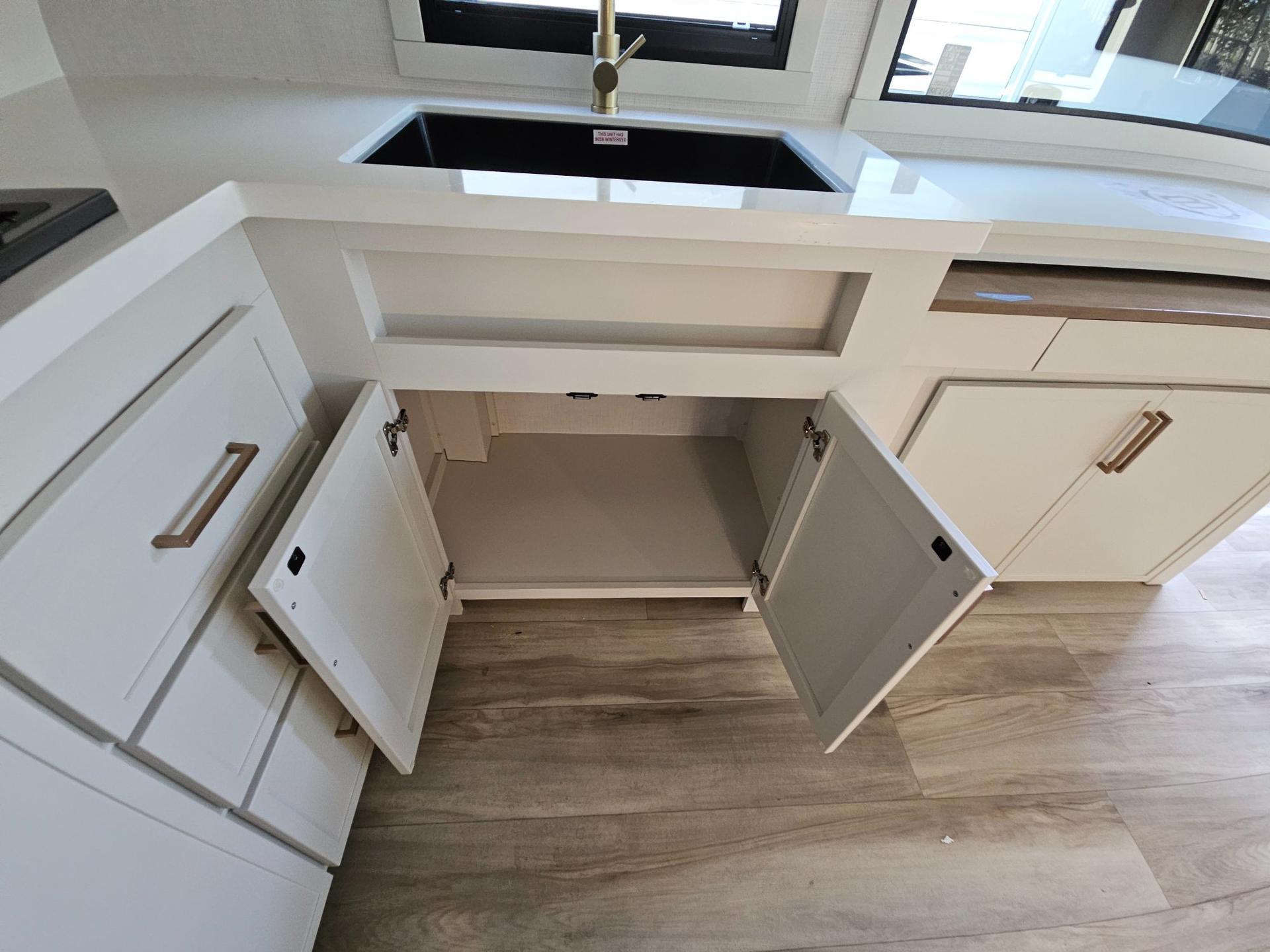 2027 Brinkley RV 2027 Brinkley RV Model IX - thumbnail 23