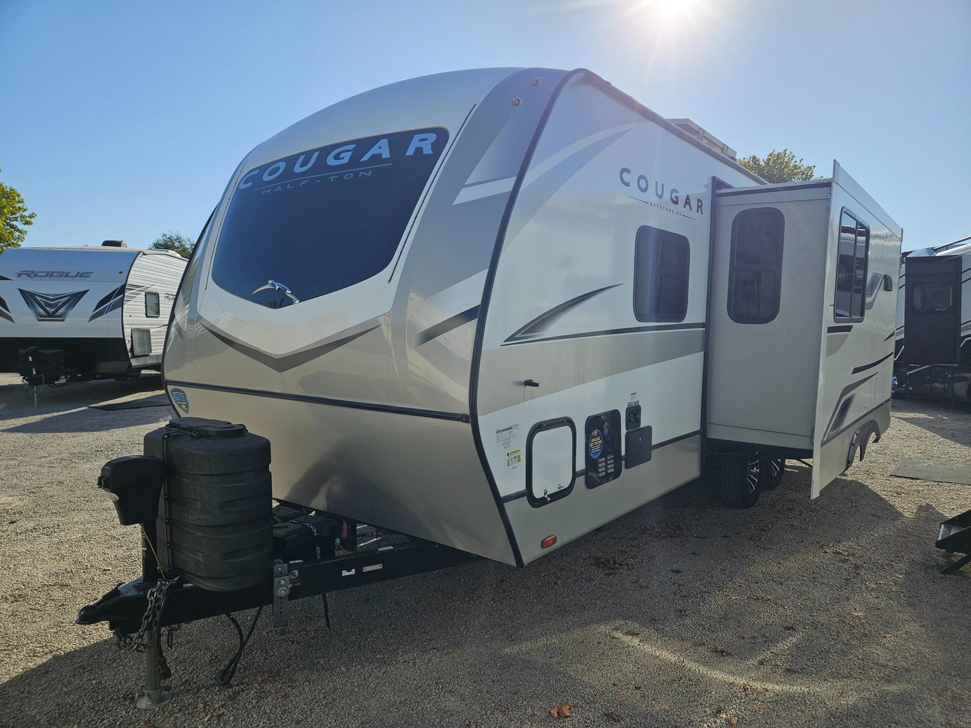 2024 Keystone 2024 Keystone Cougar Half-Ton - thumbnail 5