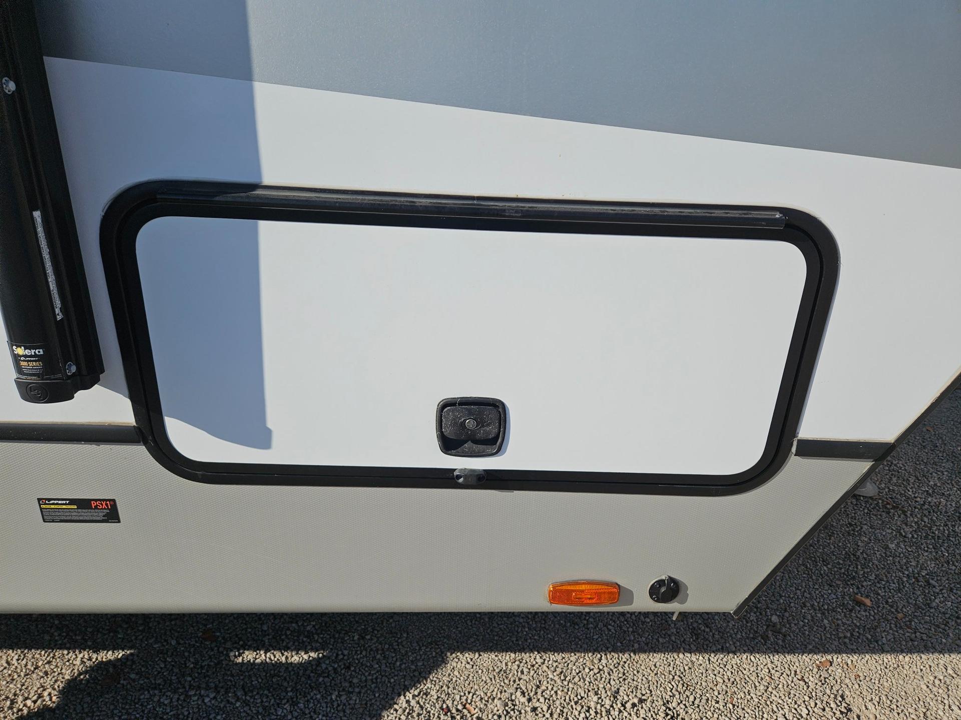 2024 Keystone 2024 Keystone Cougar Half-Ton - thumbnail 20
