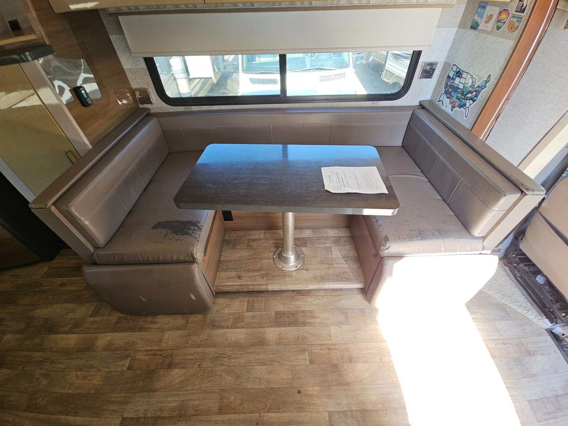 2016 Winnebago 2016 Winnebago View - thumbnail 9