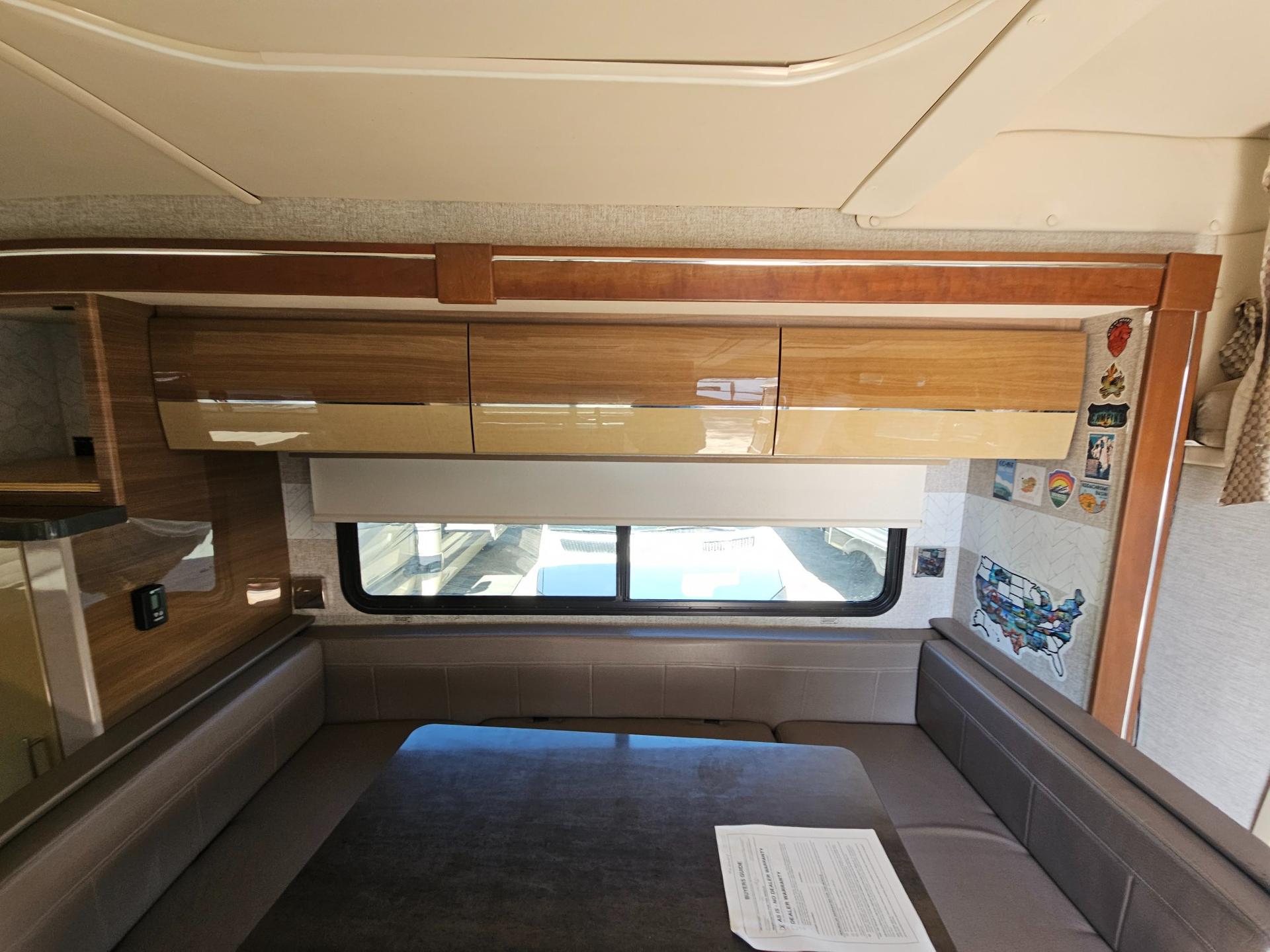 2016 Winnebago 2016 Winnebago View - thumbnail 10