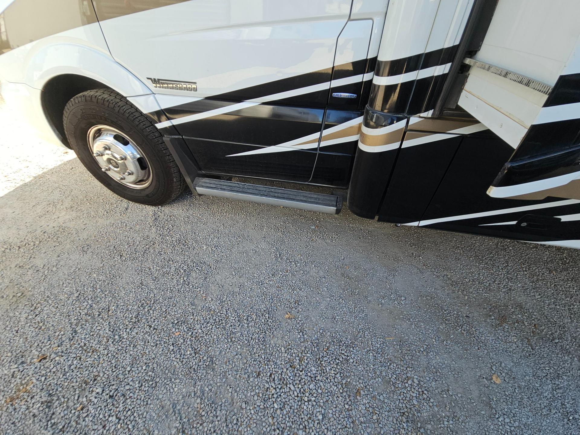 2016 Winnebago 2016 Winnebago View - thumbnail 37