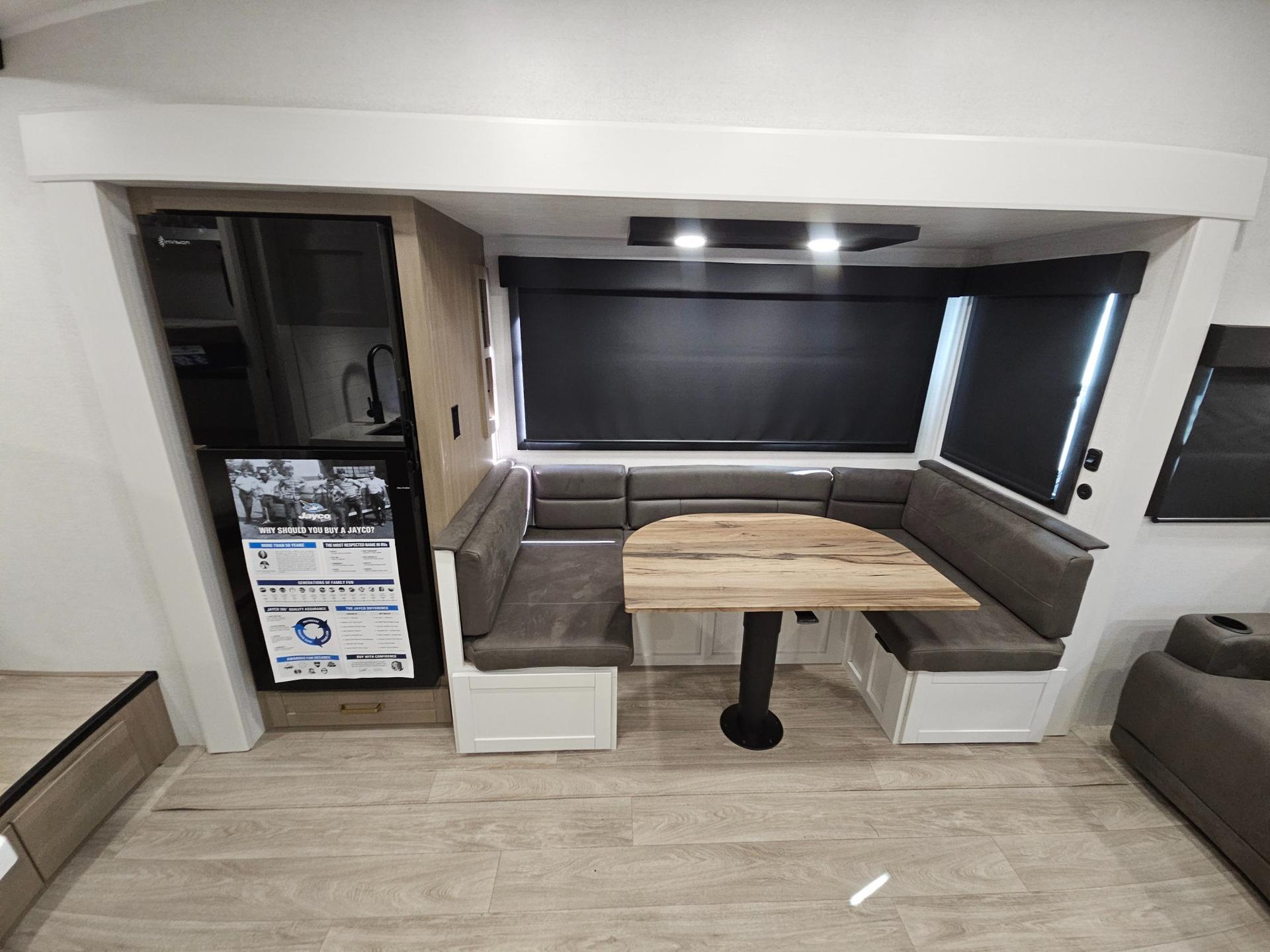 2027 Jayco 2027 Jayco Eagle HT - thumbnail 18
