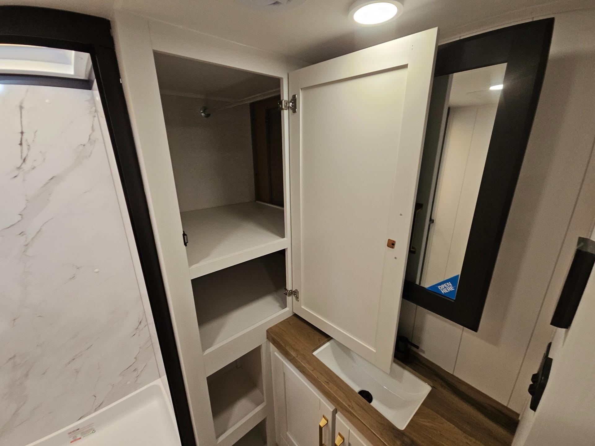 2027 Jayco 2027 Jayco Eagle HT - thumbnail 32