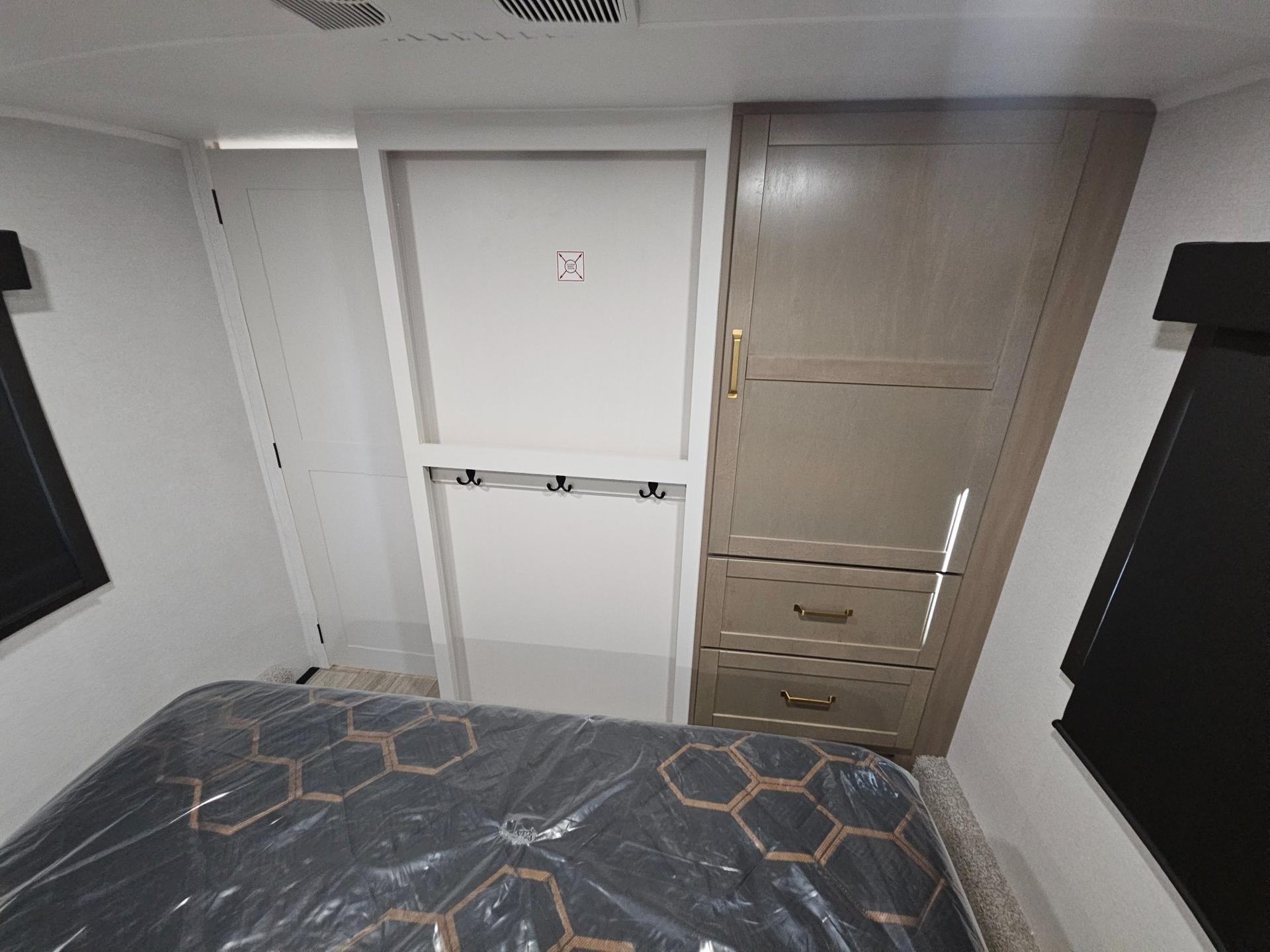 2027 Jayco 2027 Jayco Eagle HT - thumbnail 40