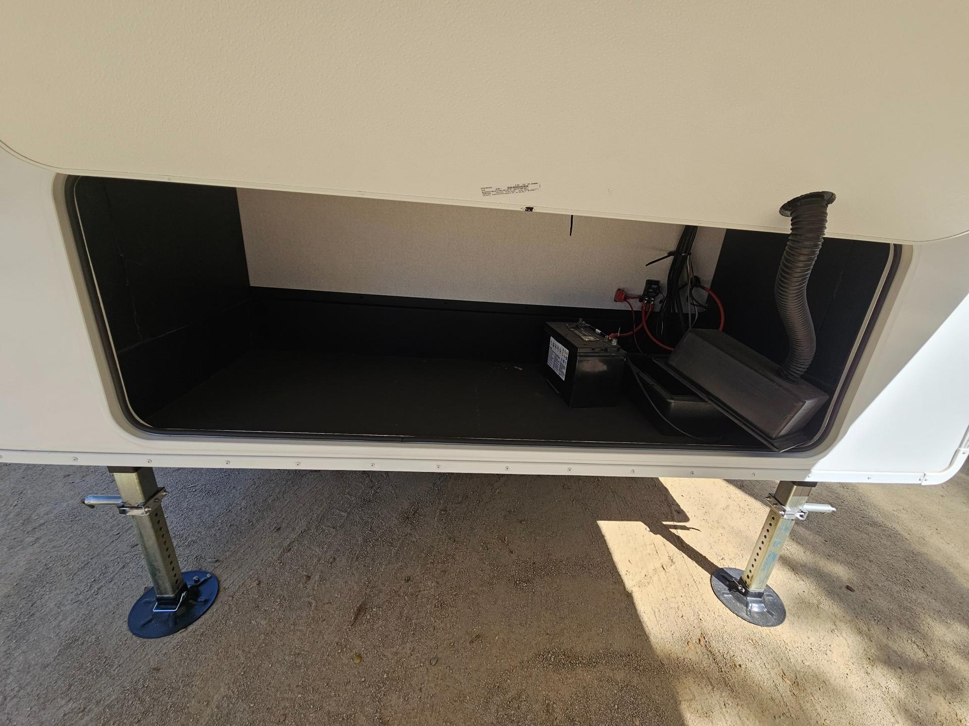 2027 Jayco 2027 Jayco Eagle HT - thumbnail 44
