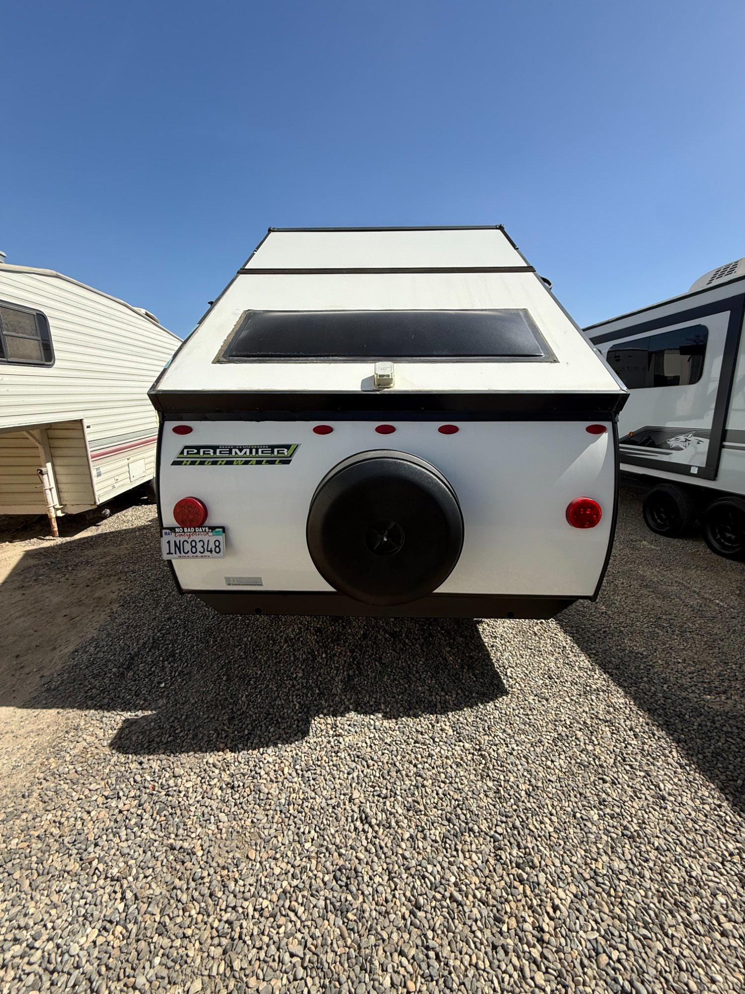 2019 Forest River 2019 Forest River Rockwood Premier Series - thumbnail 7