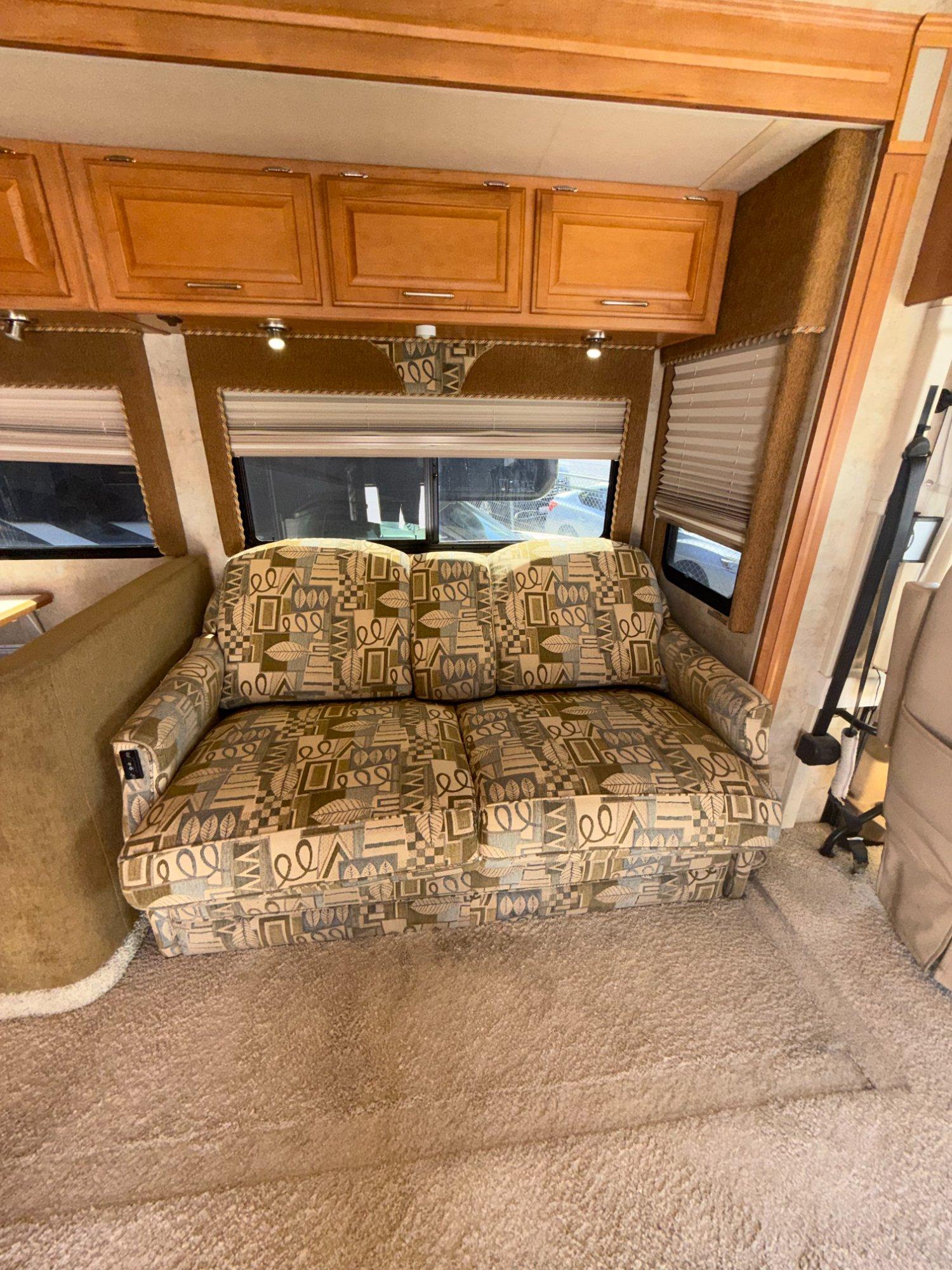 2006 Winnebago 2006 Winnebago Adventurer - thumbnail 12