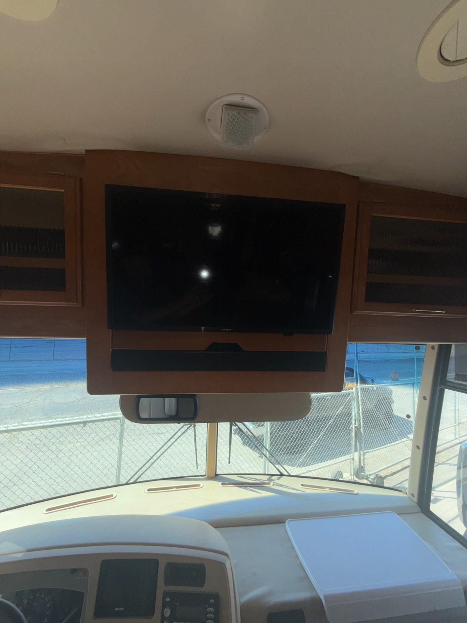 2006 Winnebago 2006 Winnebago Adventurer - thumbnail 22