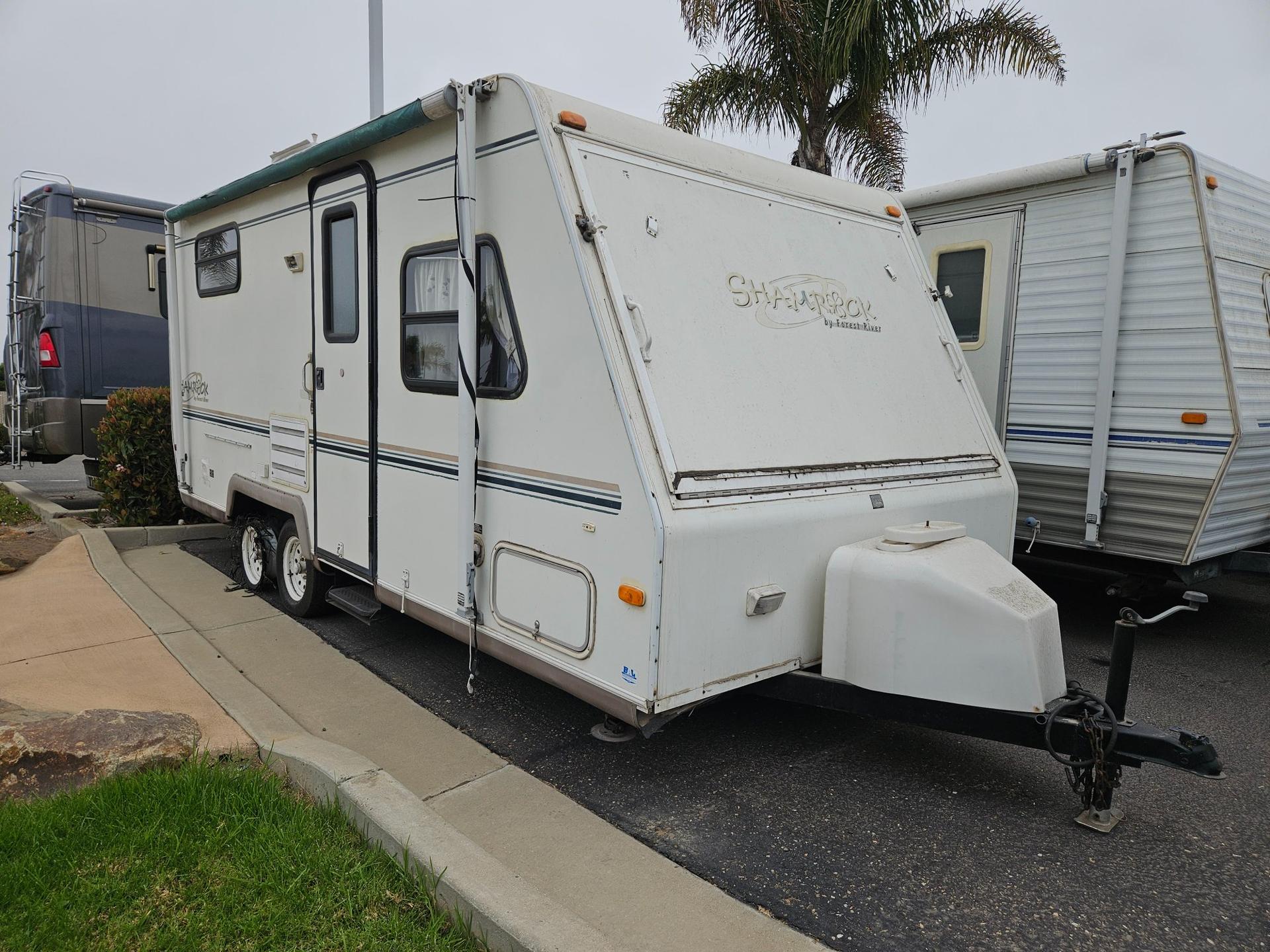2002 Forest River RV Shamrock 21M