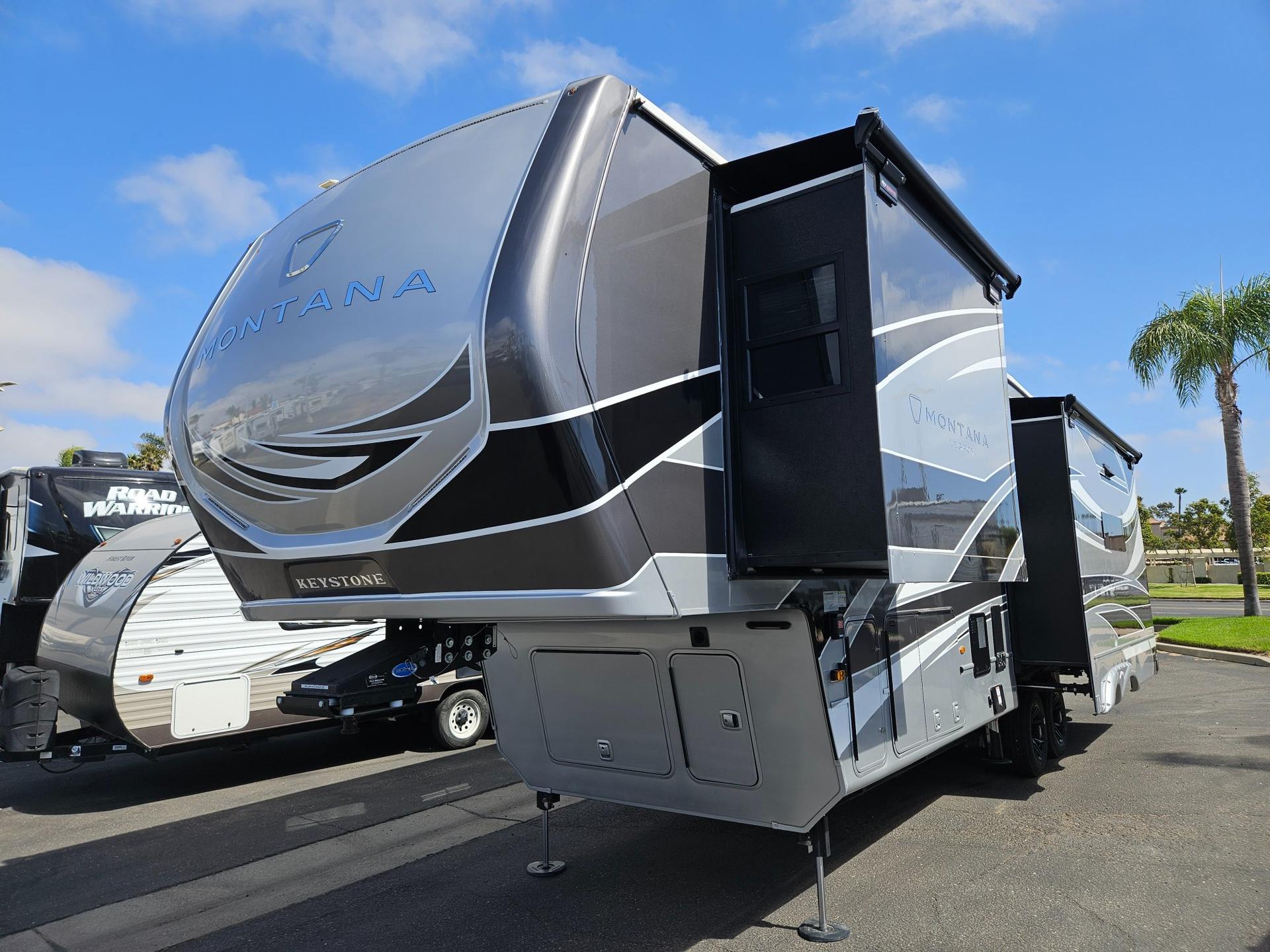 2026 Keystone RV 2026 Keystone RV Montana Legacy - thumbnail 4
