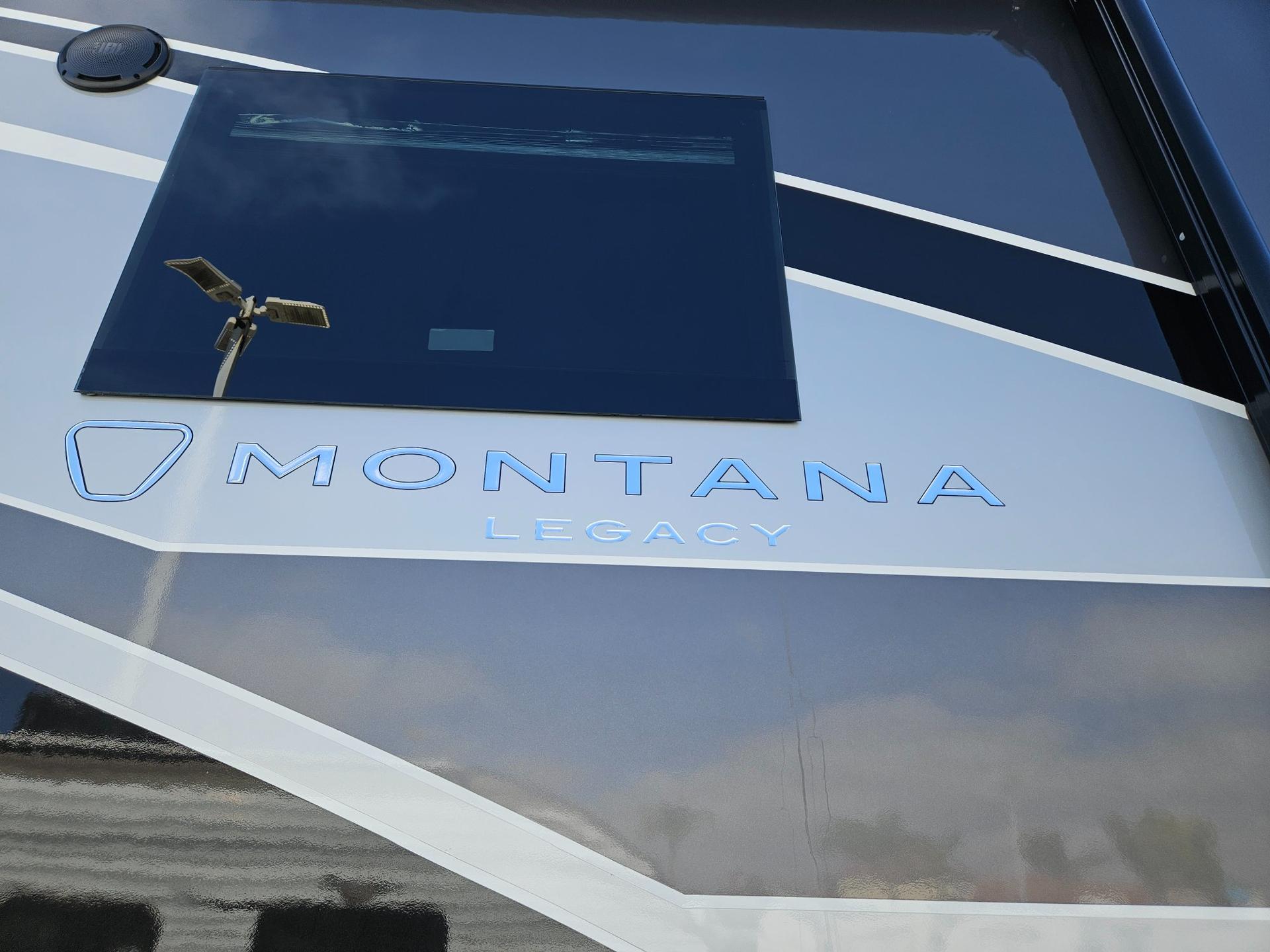 2026 Keystone RV 2026 Keystone RV Montana Legacy - thumbnail 10