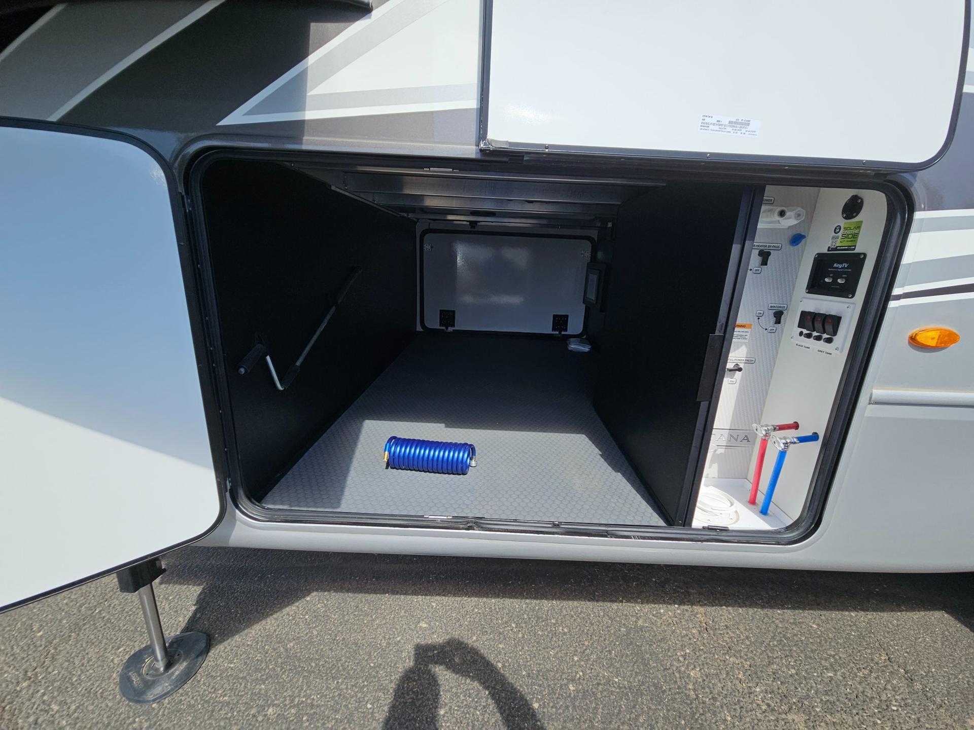 2026 Keystone RV 2026 Keystone RV Montana Legacy - thumbnail 25