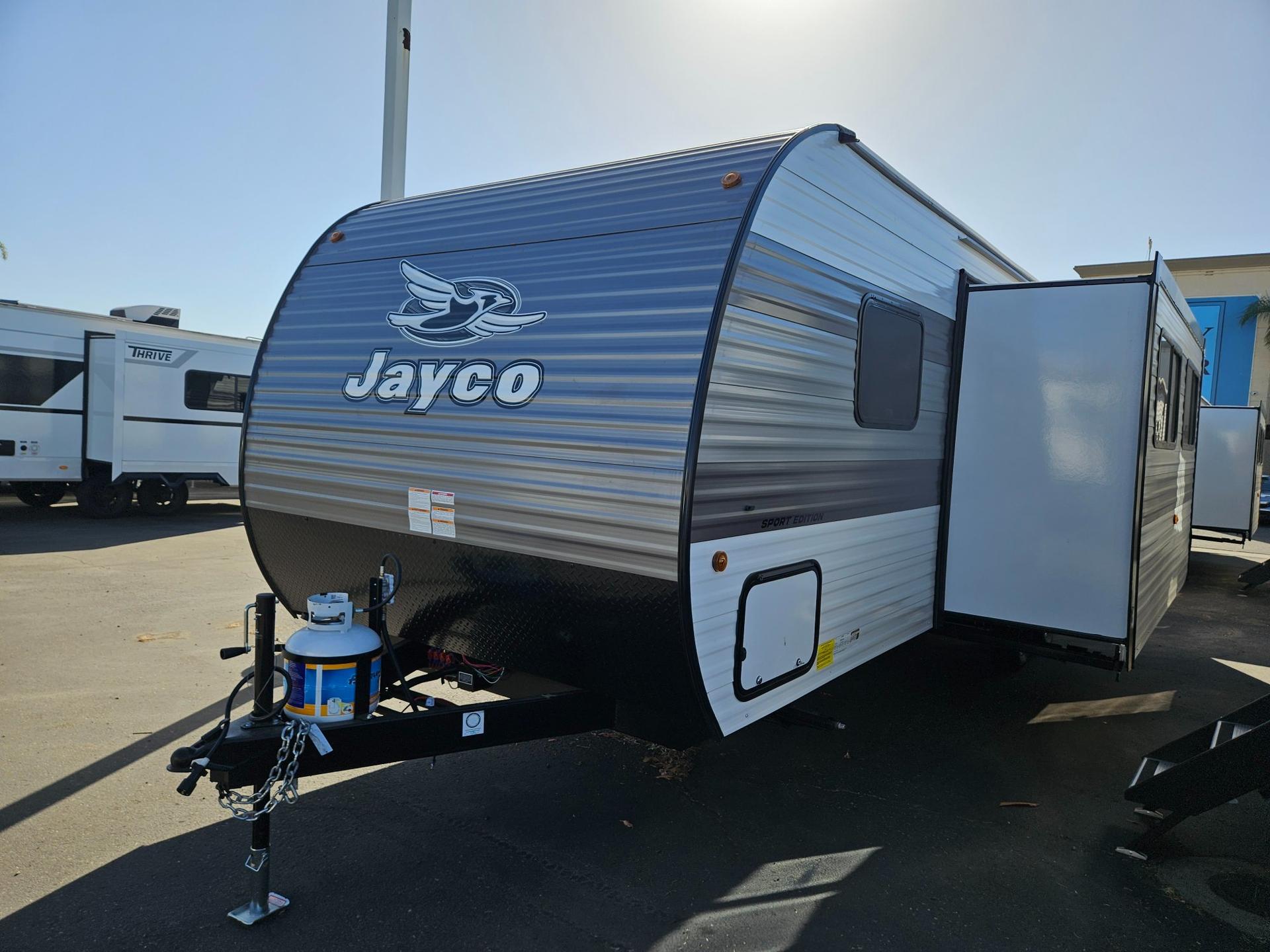 2027 Jayco 2027 Jayco Jay Flight - thumbnail 5