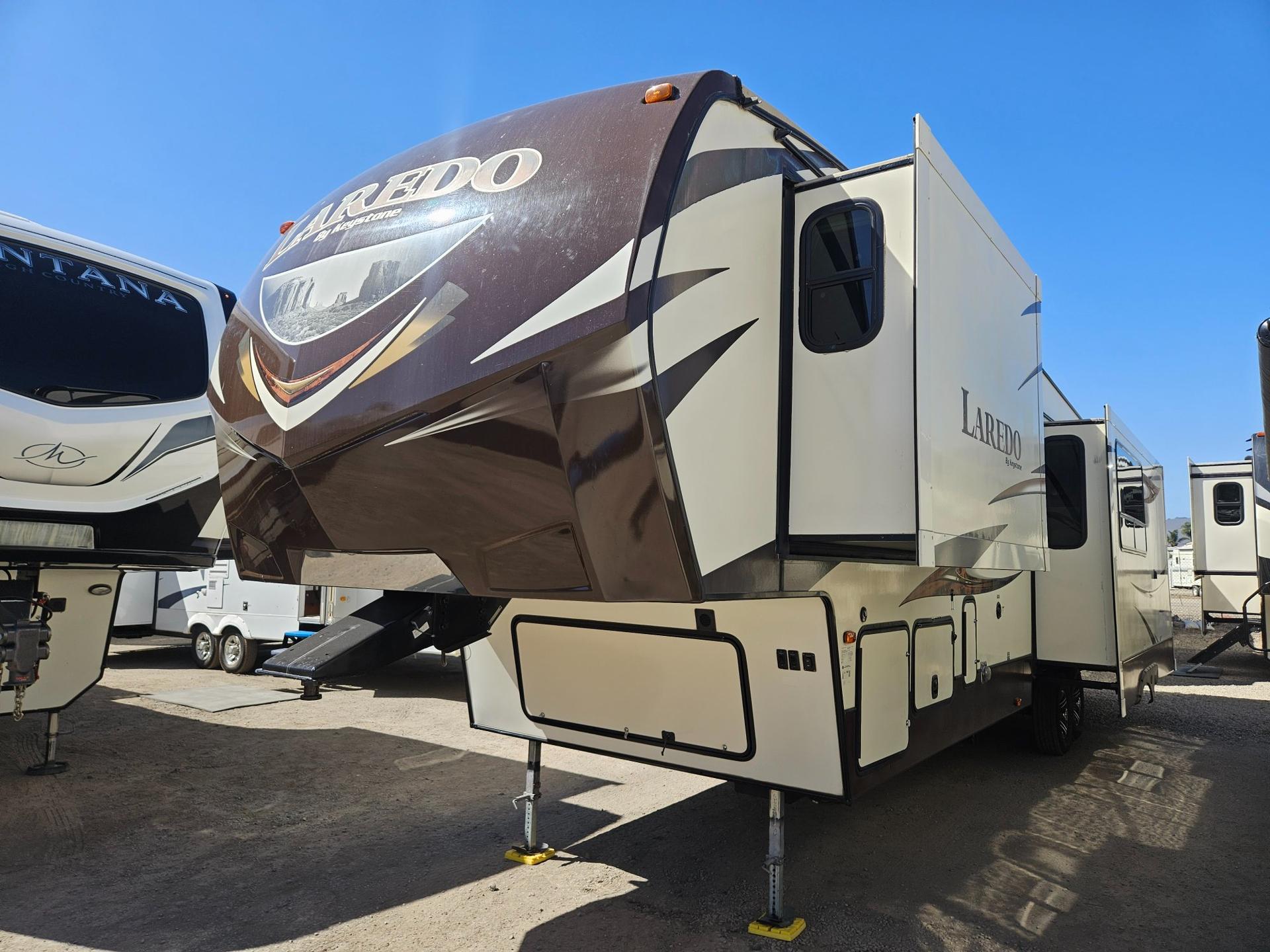 2015 Keystone 2015 Keystone Laredo - thumbnail 5