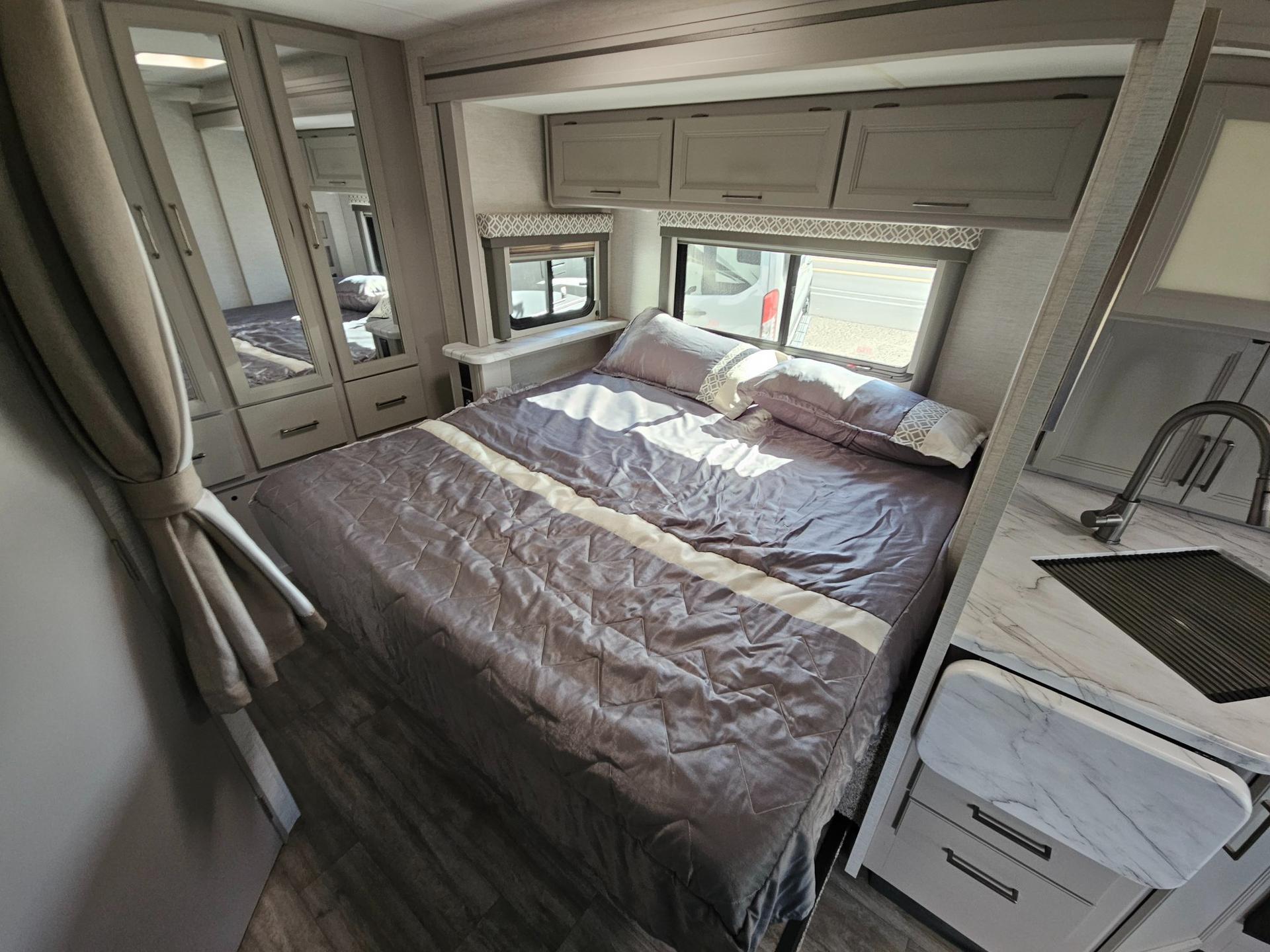 2023 Thor Motor Coach 2023 Thor Motor Coach Coleman - thumbnail 25