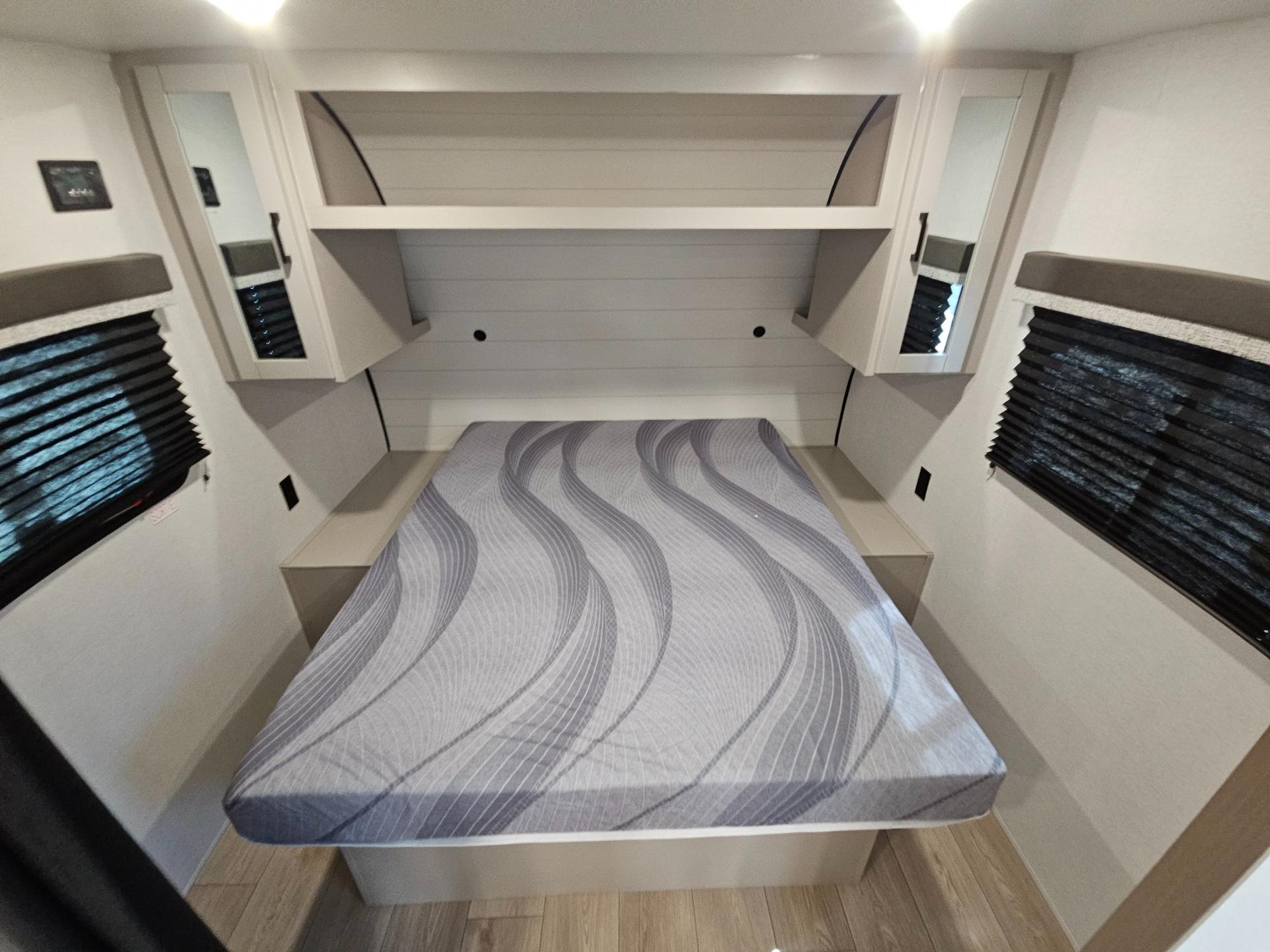 2027 Jayco 2027 Jayco Jay Flight - thumbnail 32