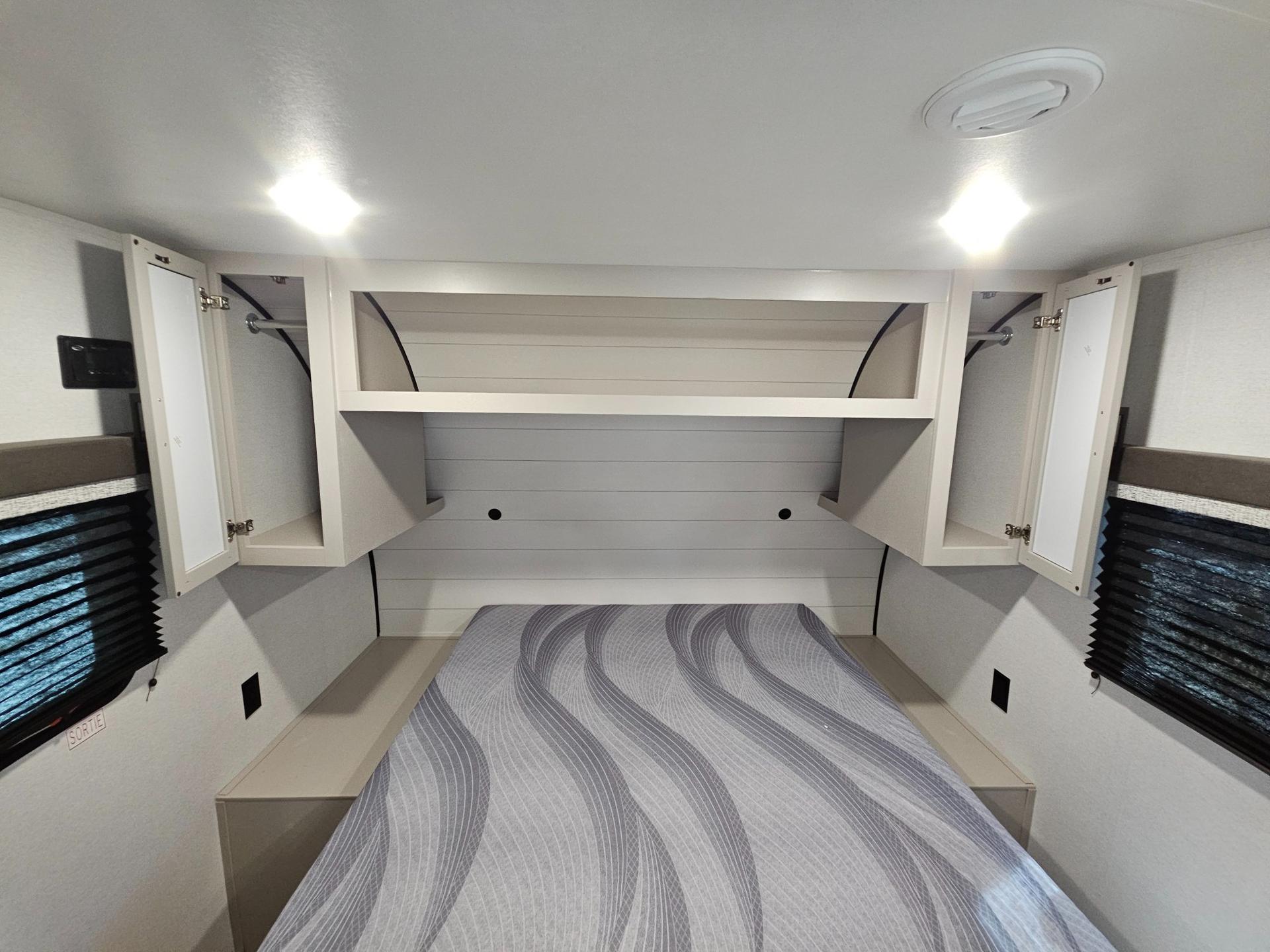 2027 Jayco 2027 Jayco Jay Flight - thumbnail 33