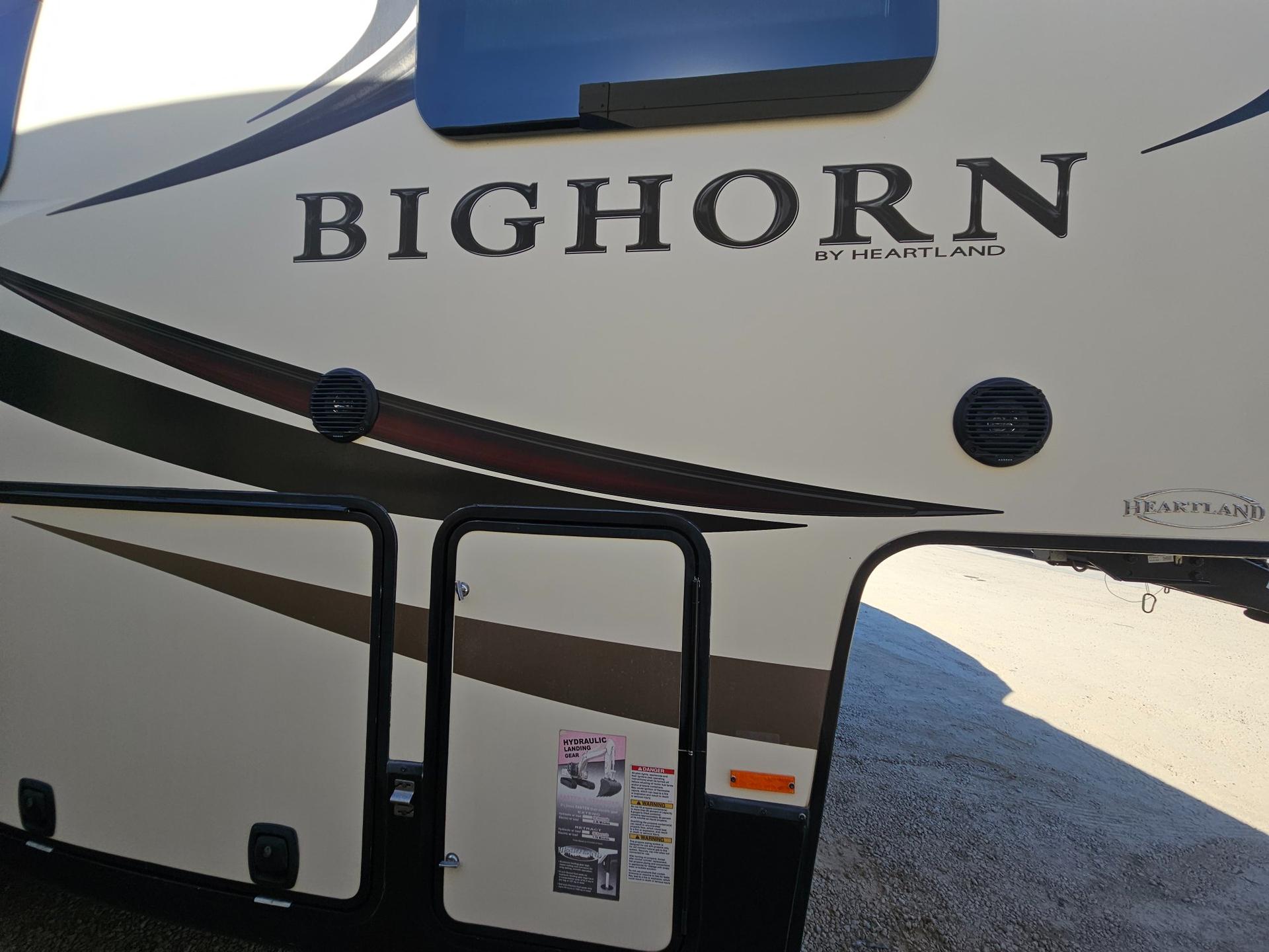 2019 Heartland 2019 Heartland Bighorn - thumbnail 50
