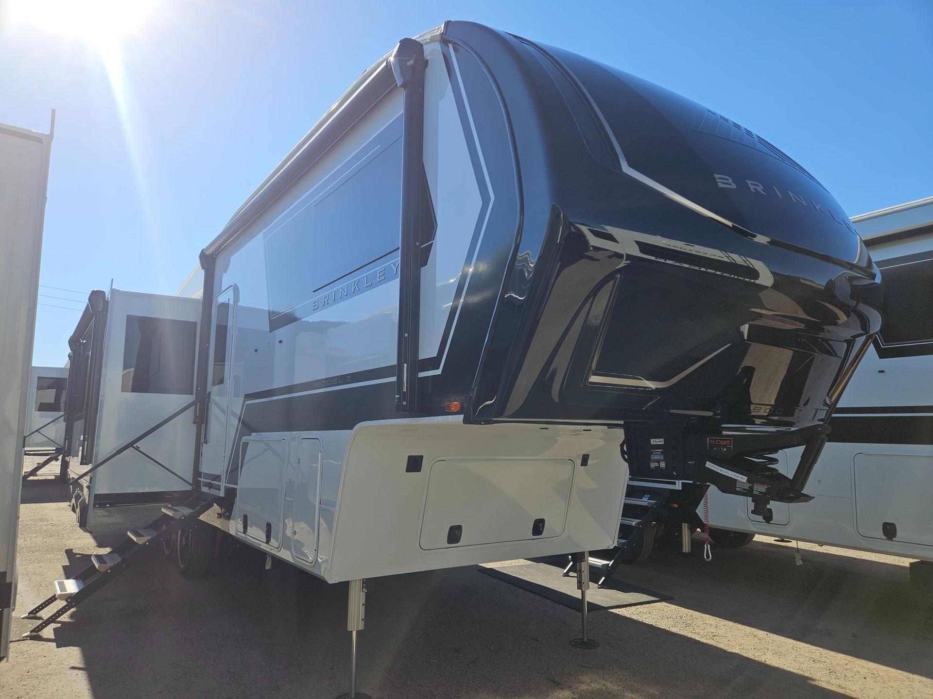 2027 Brinkley Model Z 2900