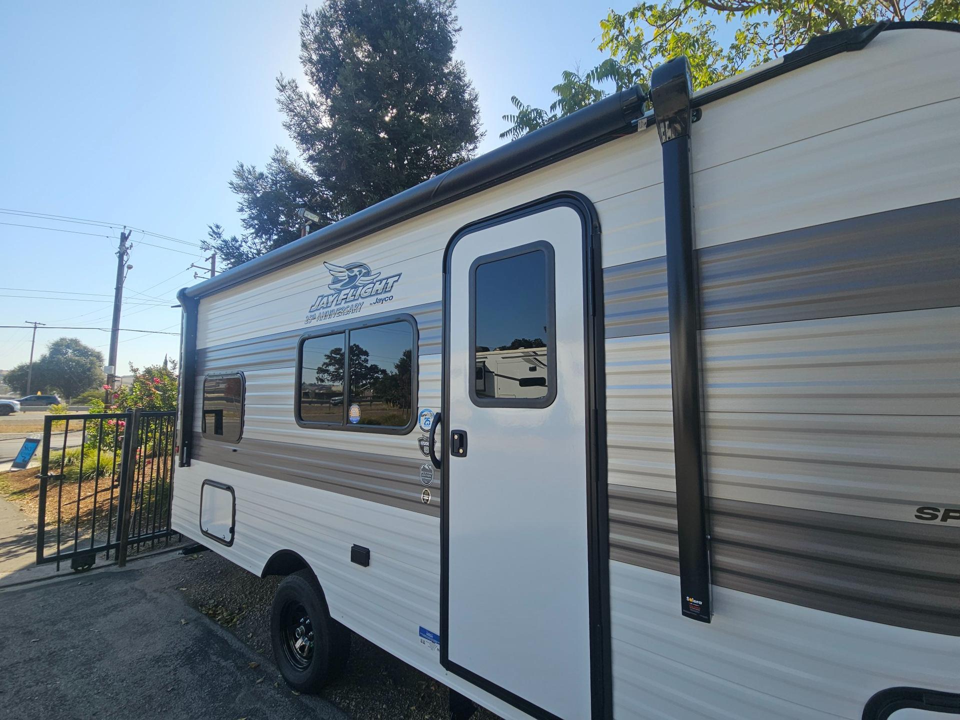 2027 Jayco 2027 Jayco Jay Flight - thumbnail 29