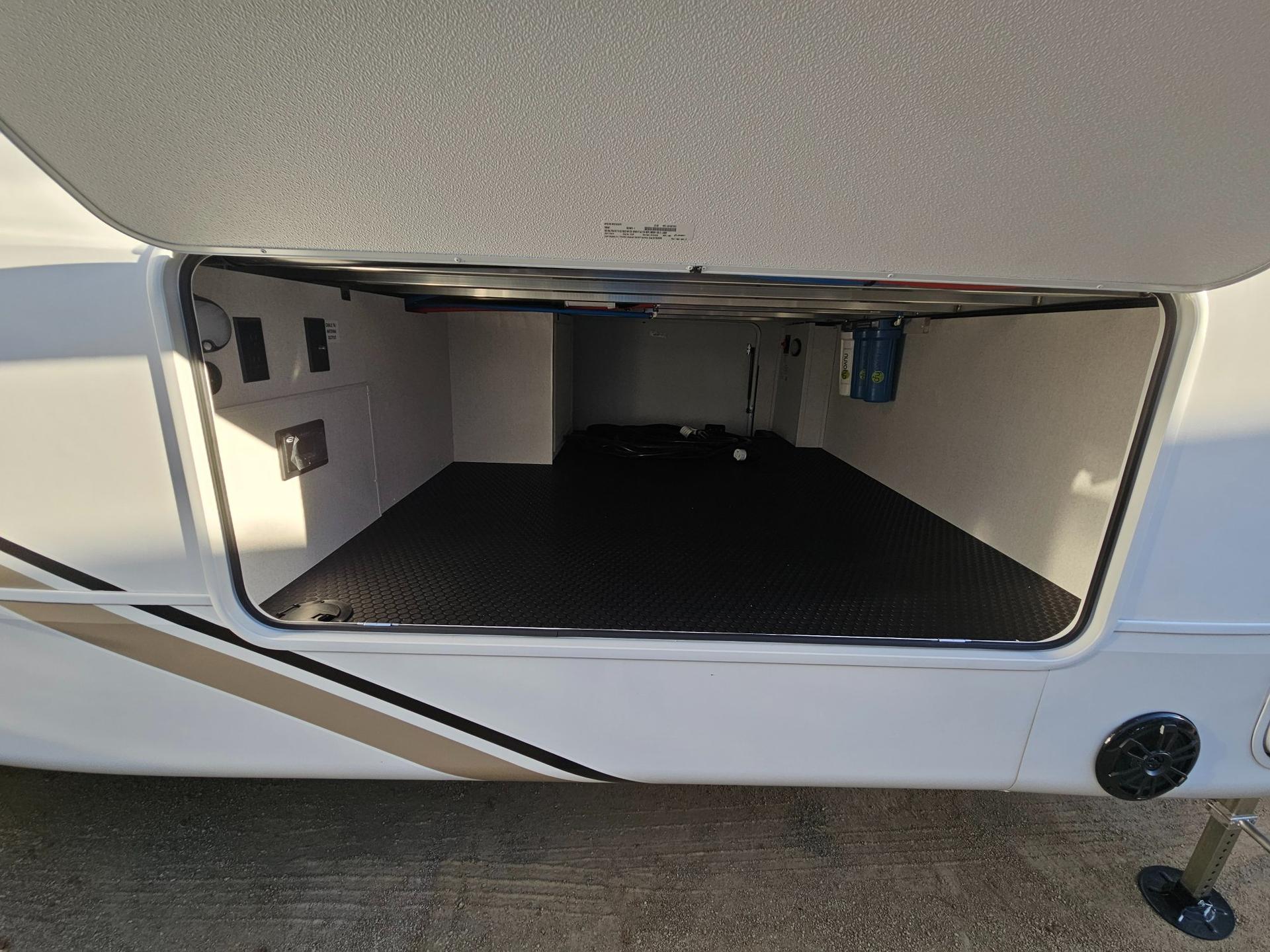 2027 Jayco 2027 Jayco Eagle - thumbnail 10