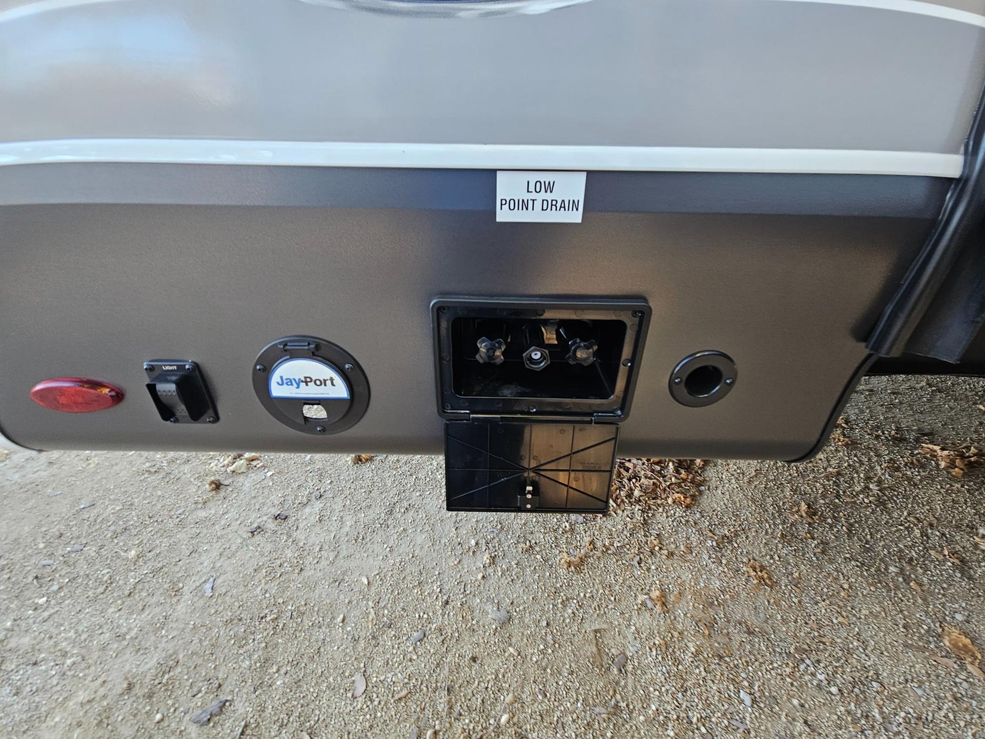 2027 Jayco 2027 Jayco Eagle - thumbnail 15