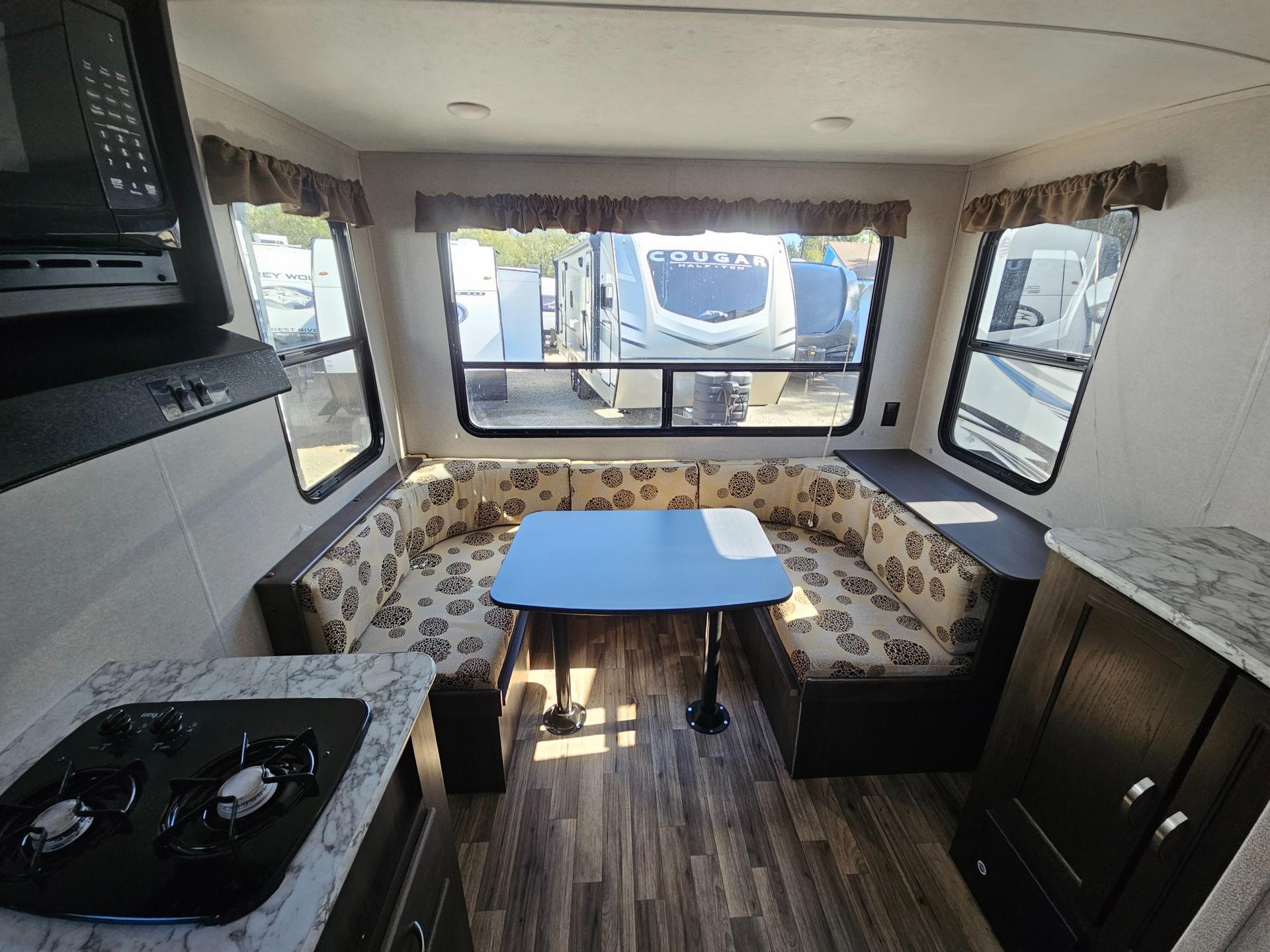 2019 Keystone RV 2019 Keystone RV Springdale - thumbnail 39