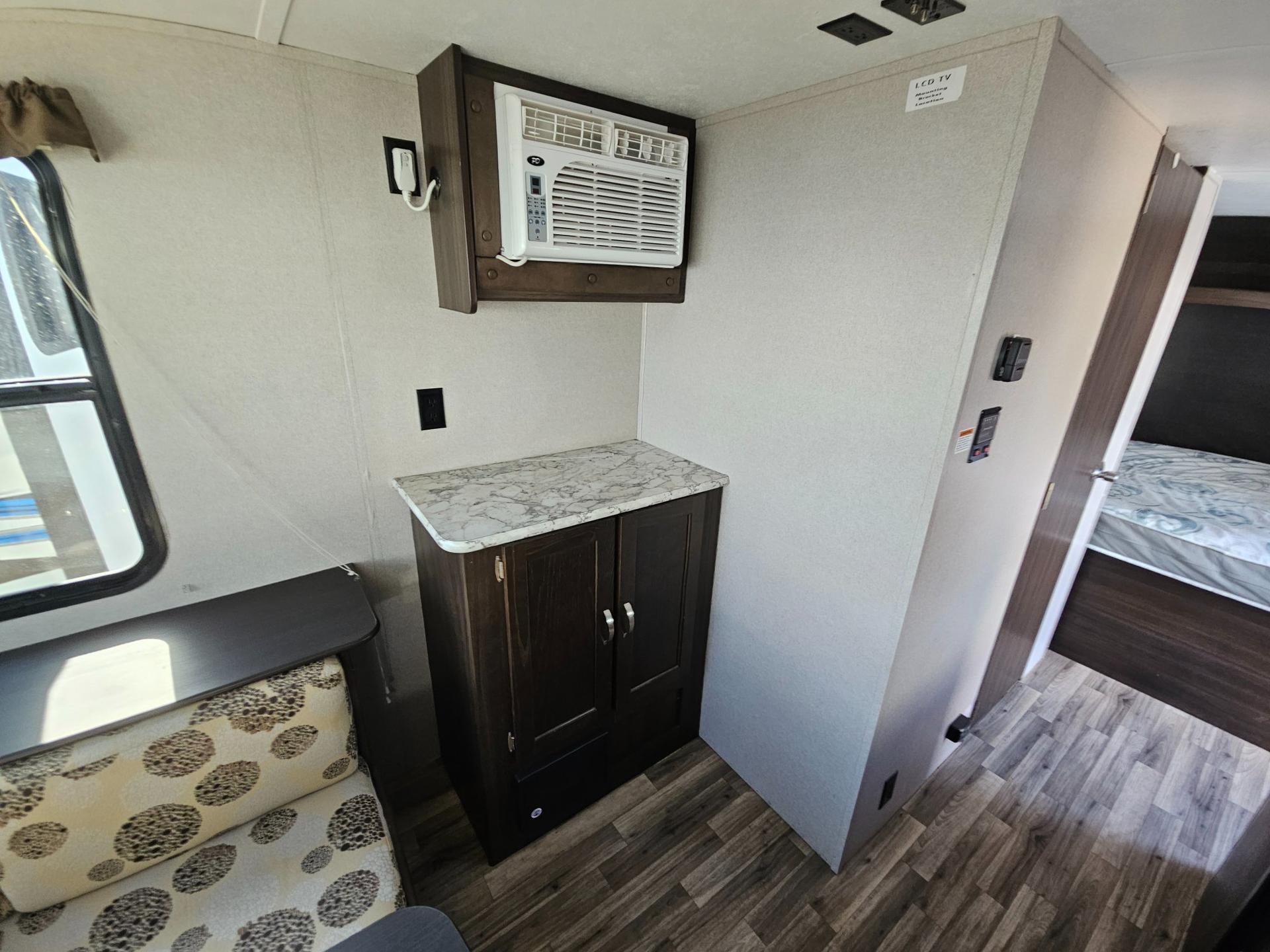 2019 Keystone RV 2019 Keystone RV Springdale - thumbnail 42