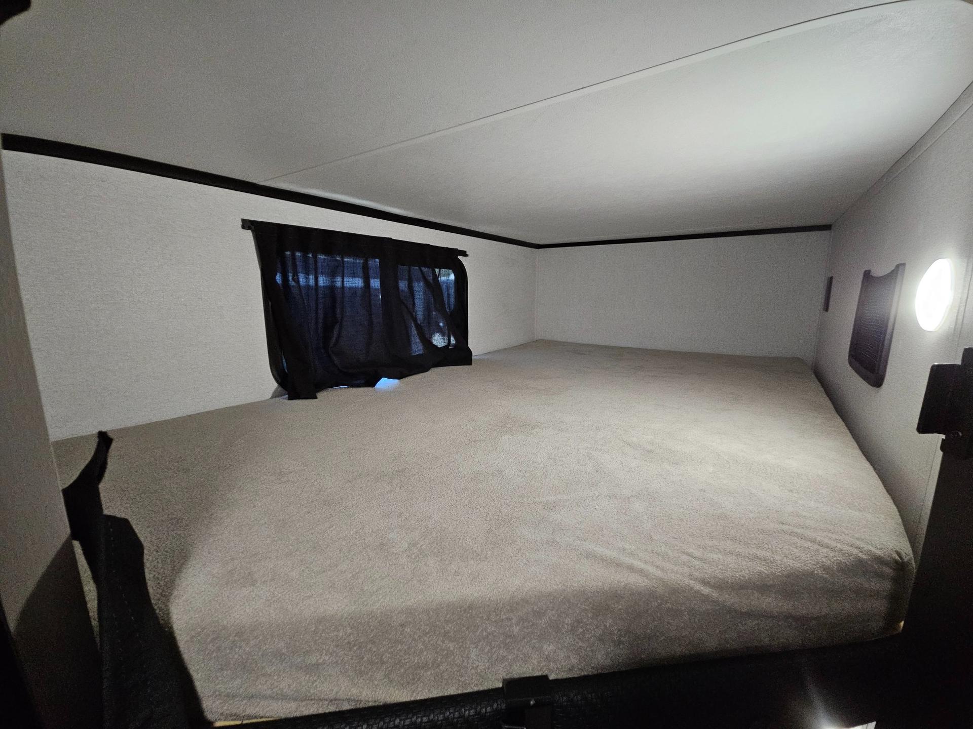 2027 Jayco 2027 Jayco Jay Feather Air - thumbnail 12