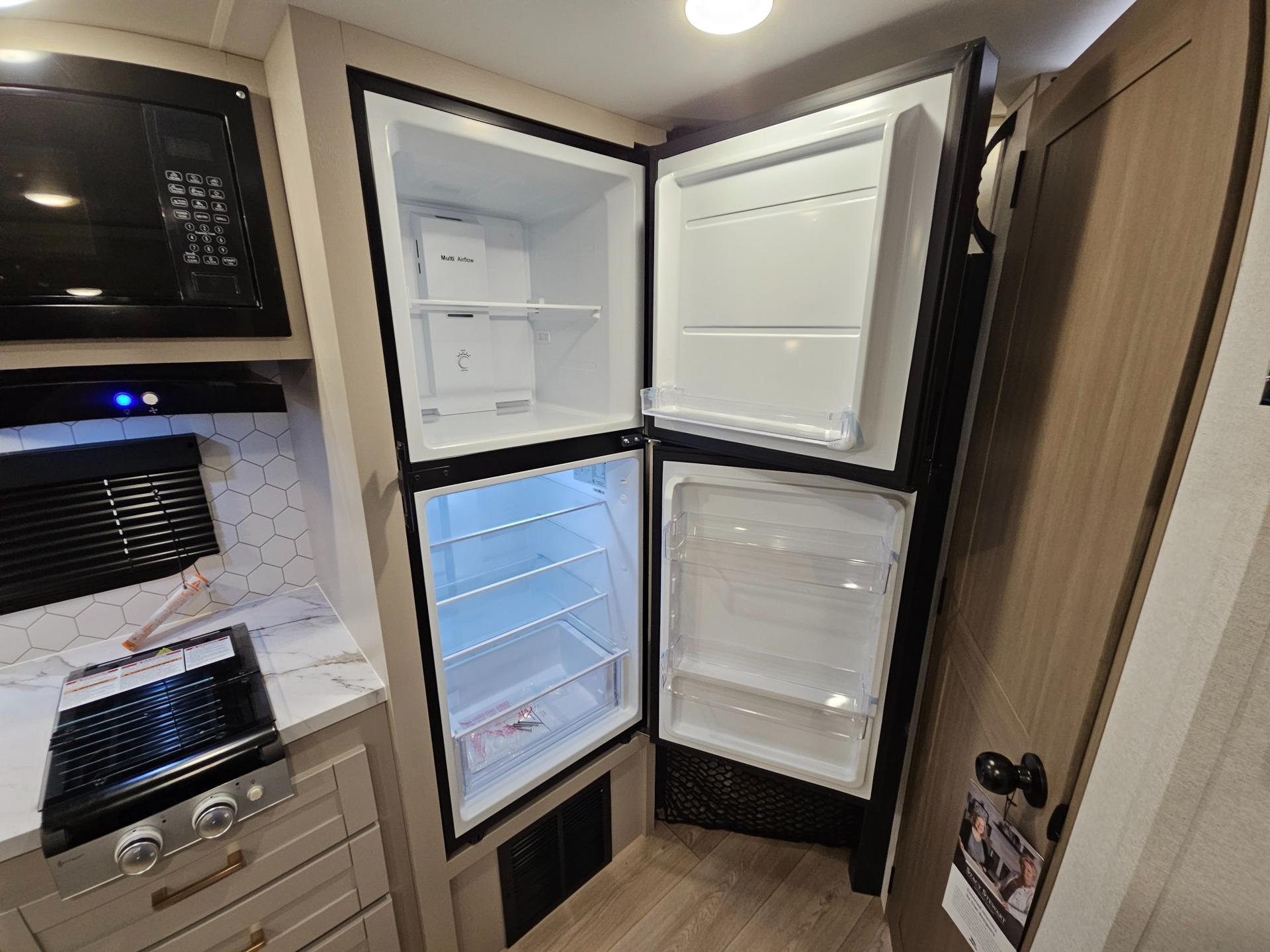 2027 Jayco 2027 Jayco Jay Feather Air - thumbnail 16