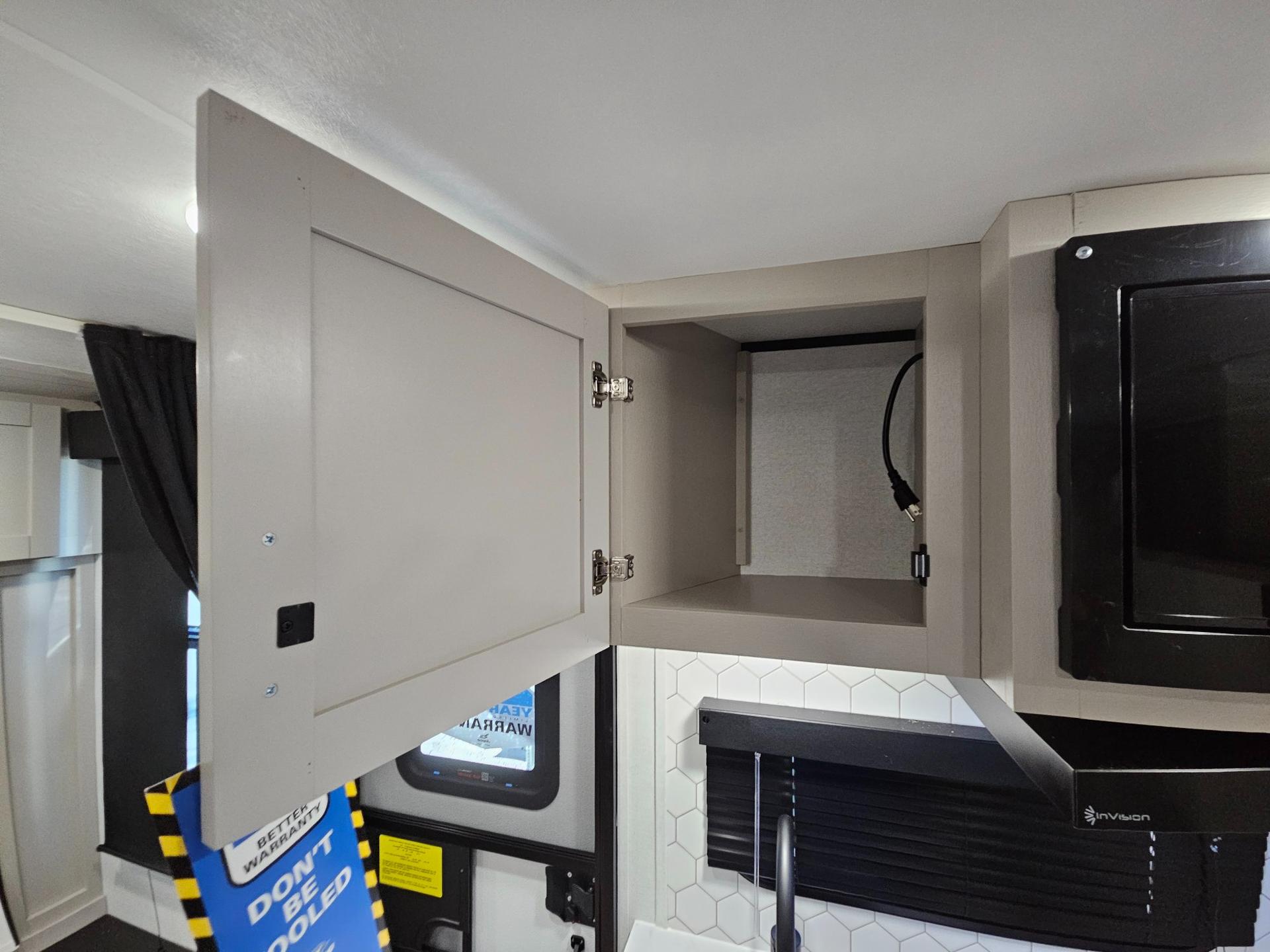 2027 Jayco 2027 Jayco Jay Feather Air - thumbnail 18