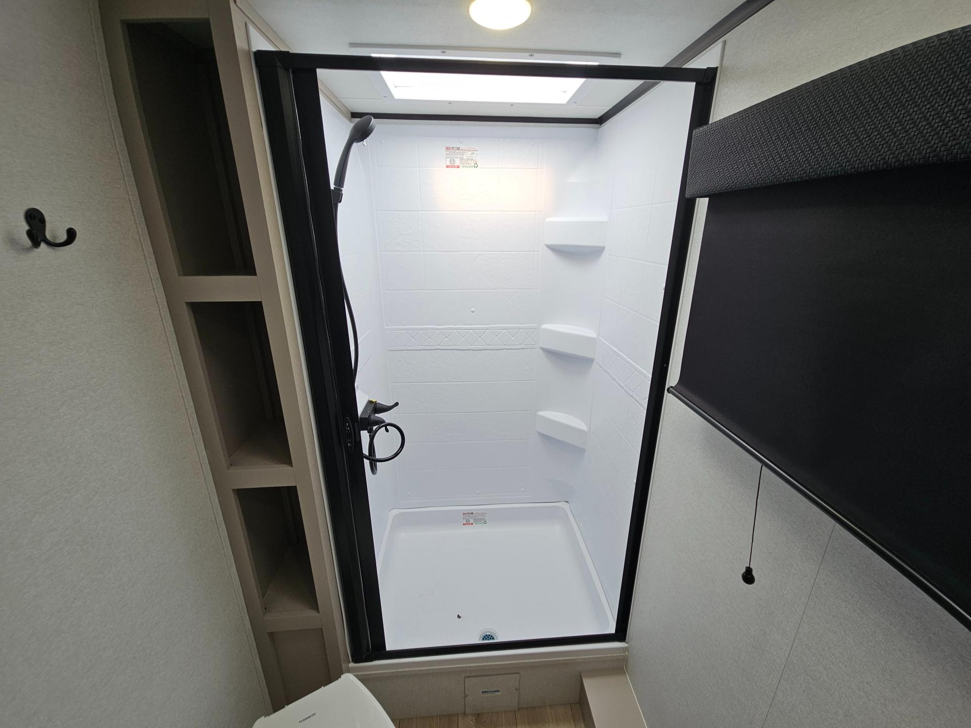 2027 Jayco 2027 Jayco Jay Feather Air - thumbnail 28