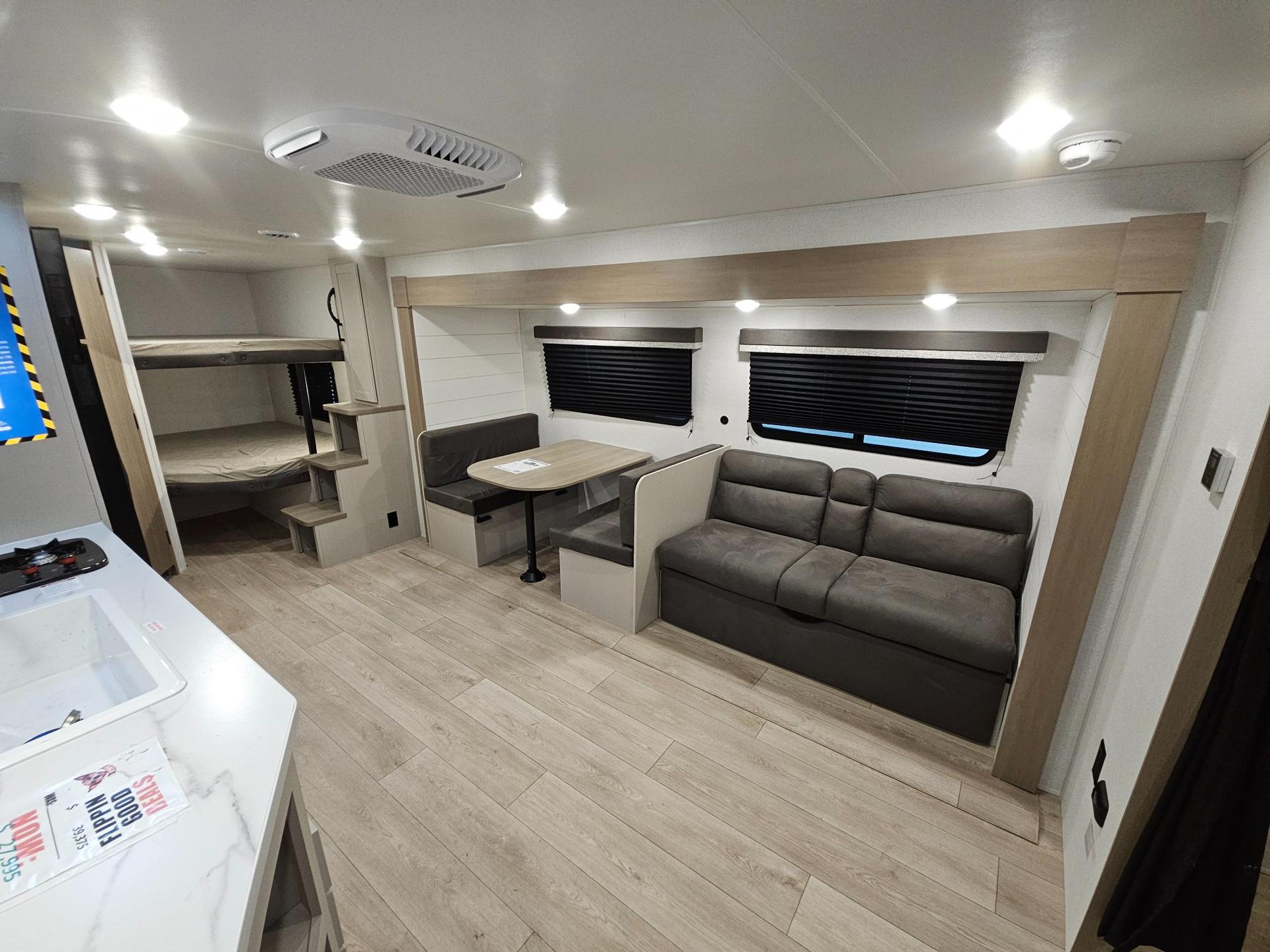 2027 Jayco 2027 Jayco Jay Flight - thumbnail 4