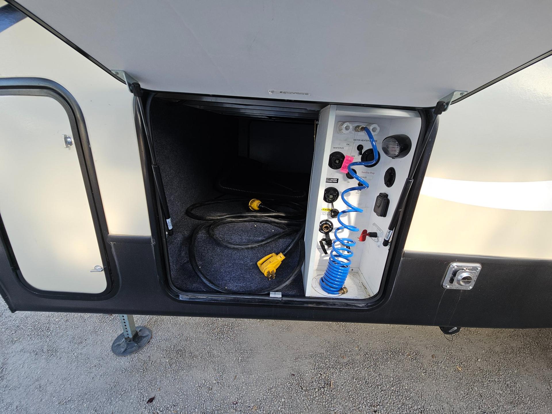 2018 Keystone 2018 Keystone Cougar Half-Ton - thumbnail 29