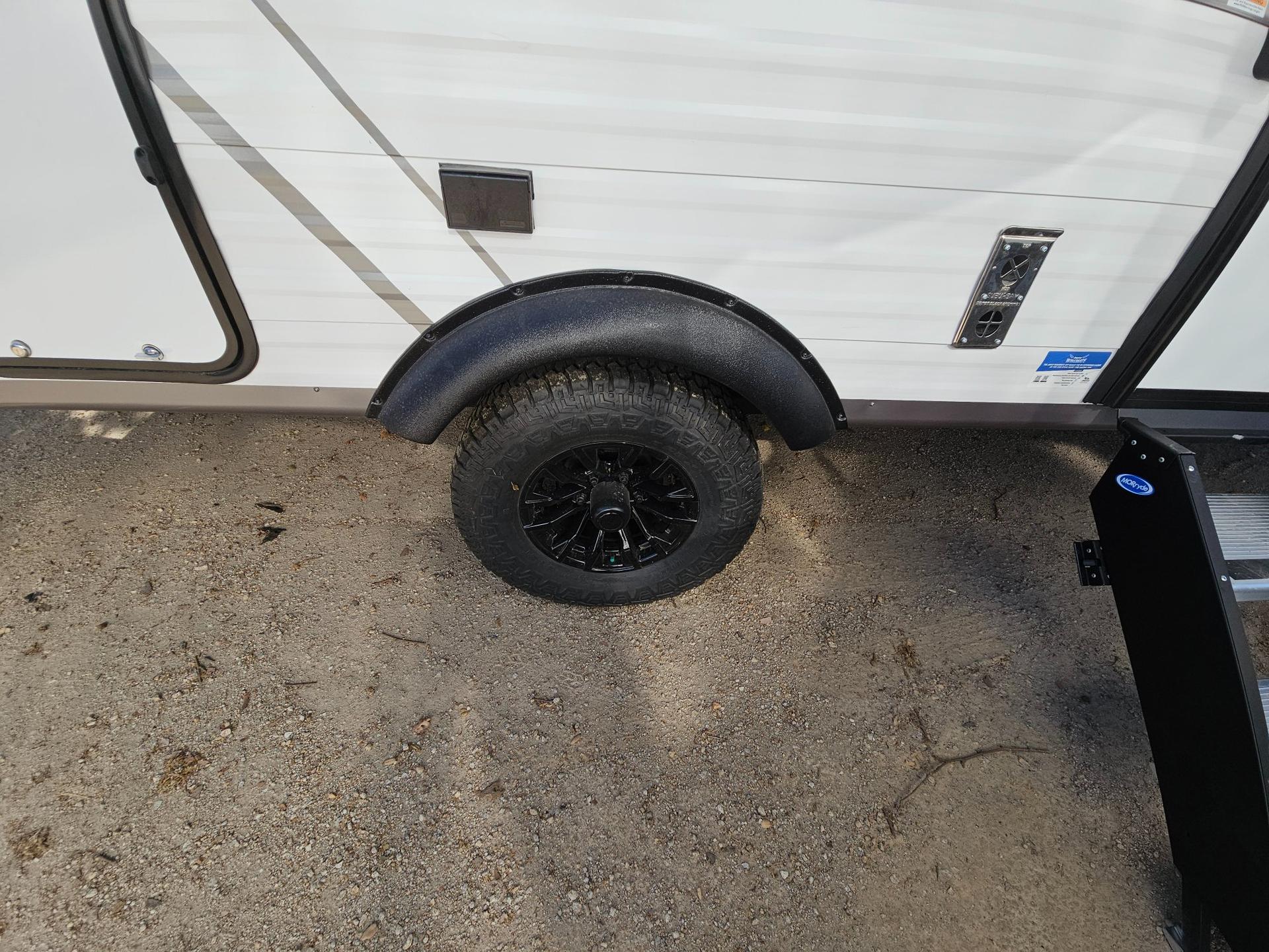 2027 Jayco 2027 Jayco Jay Flight SLX - thumbnail 36