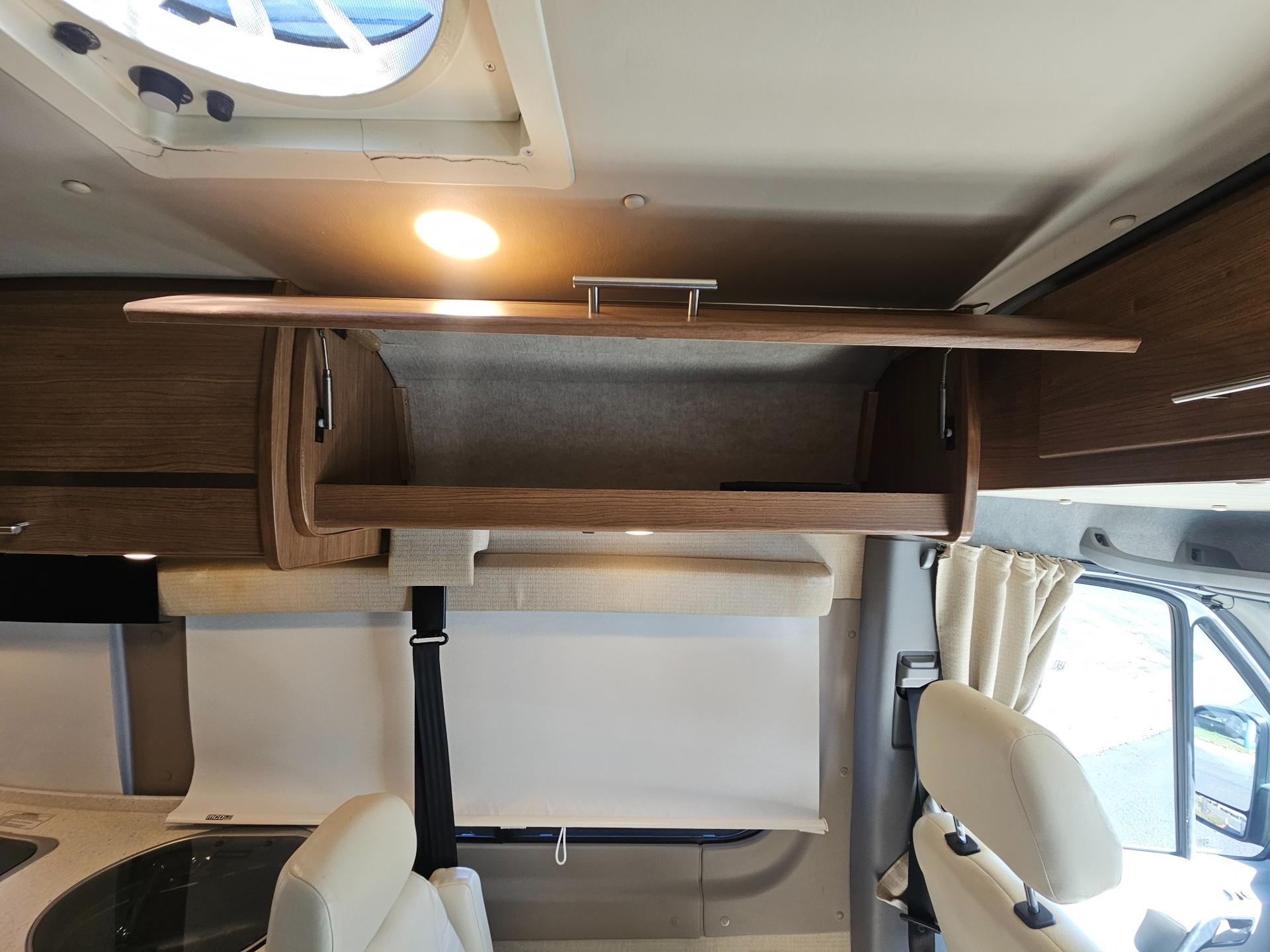 2014 Winnebago 2014 Winnebago Era - thumbnail 11