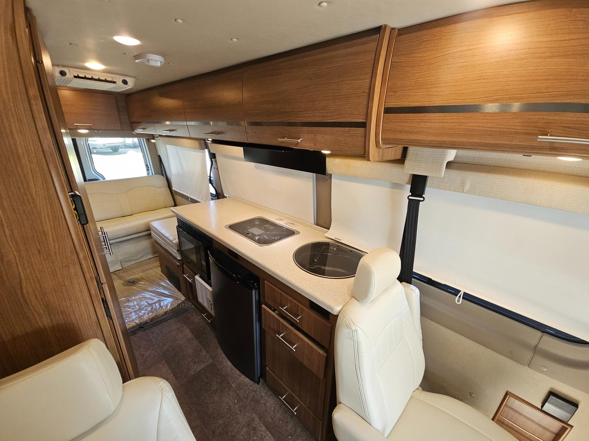 2014 Winnebago 2014 Winnebago Era - thumbnail 12