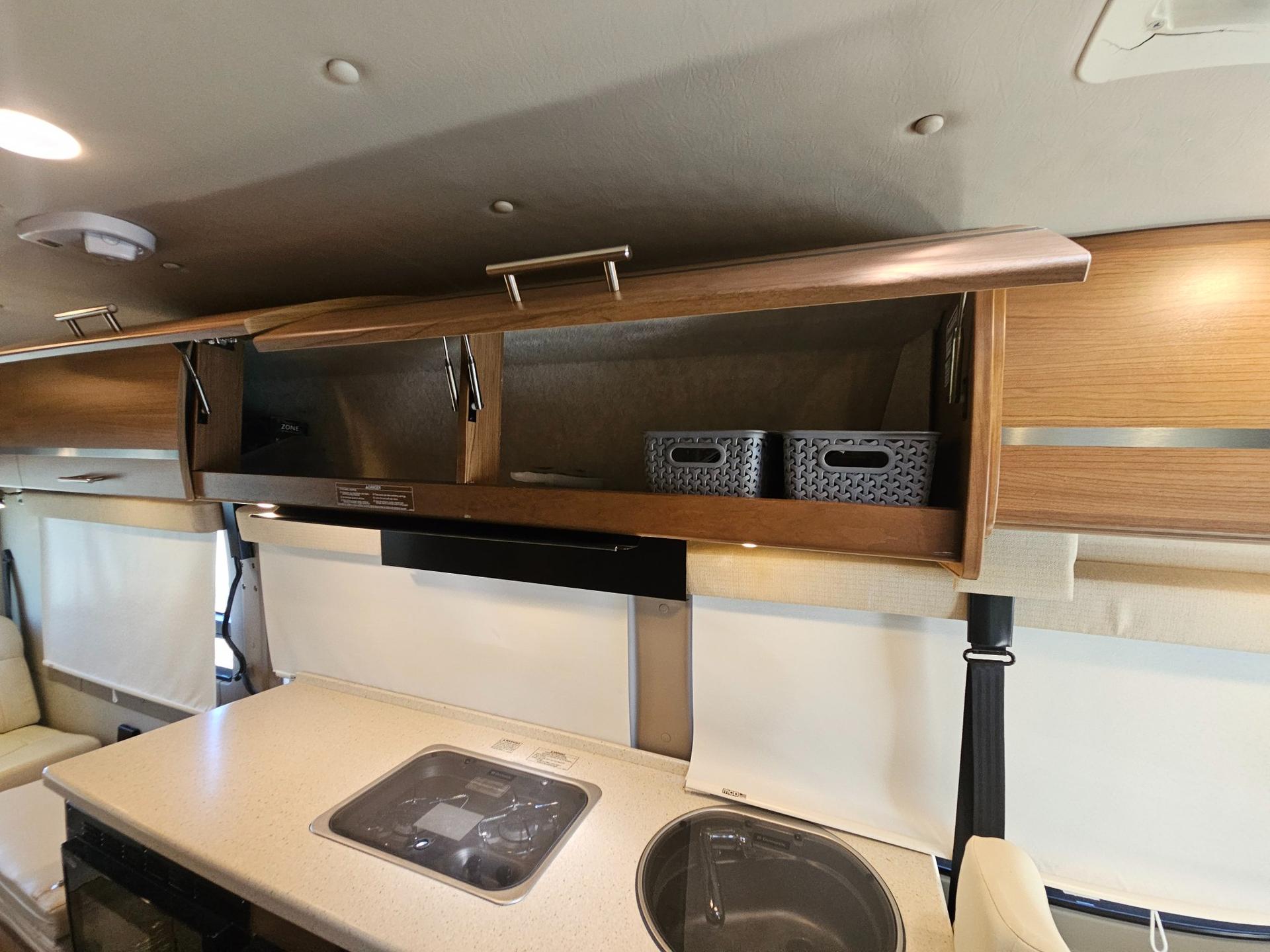 2014 Winnebago 2014 Winnebago Era - thumbnail 15