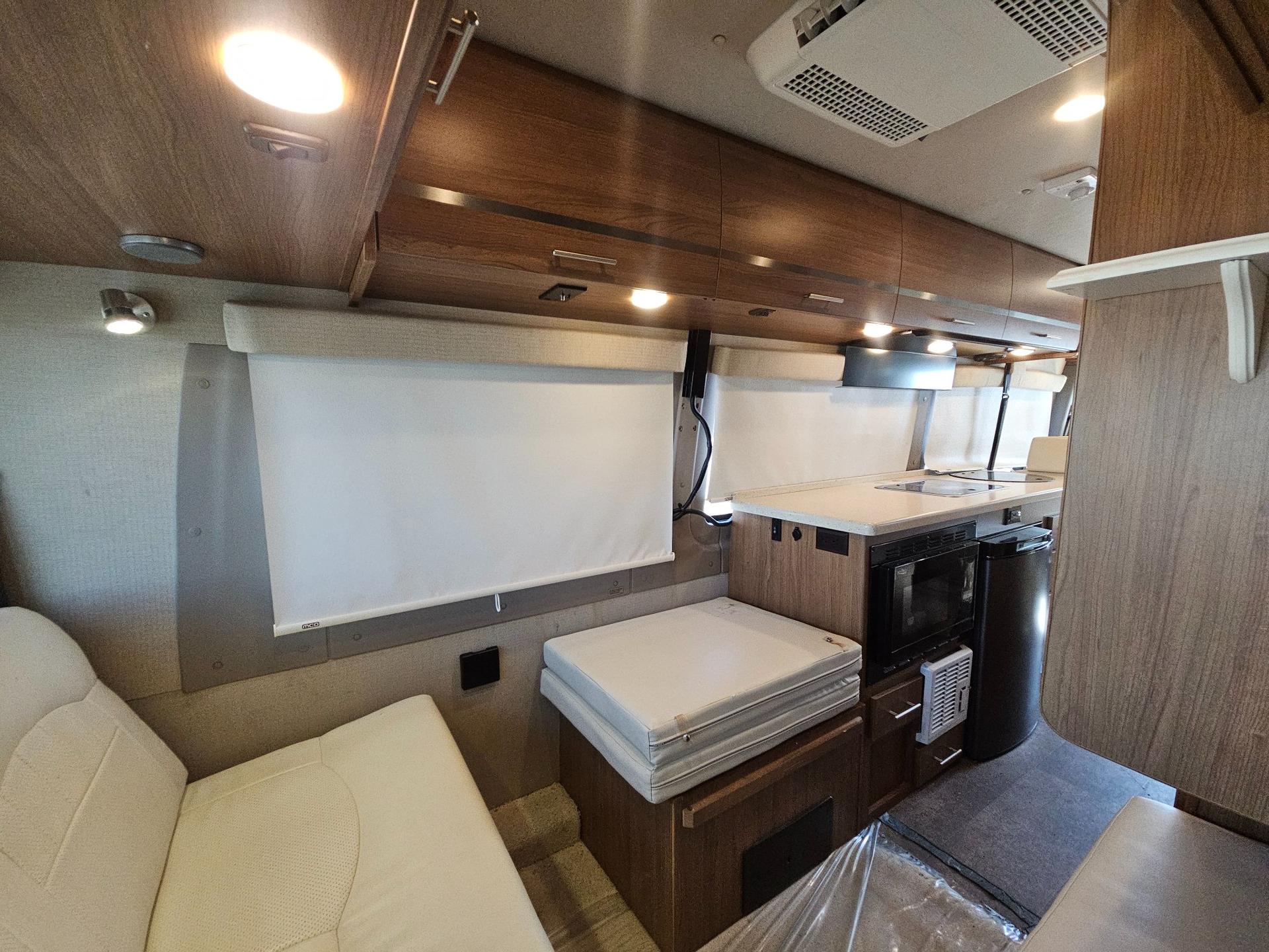 2014 Winnebago 2014 Winnebago Era - thumbnail 20