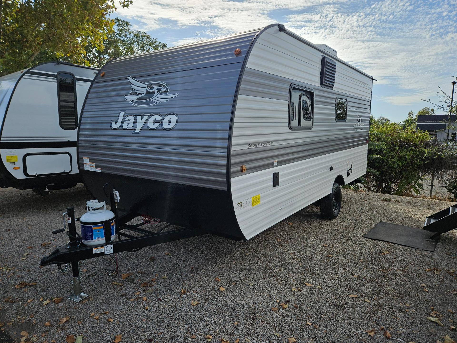 2027 Jayco 2027 Jayco Jay Flight SLX - thumbnail 5