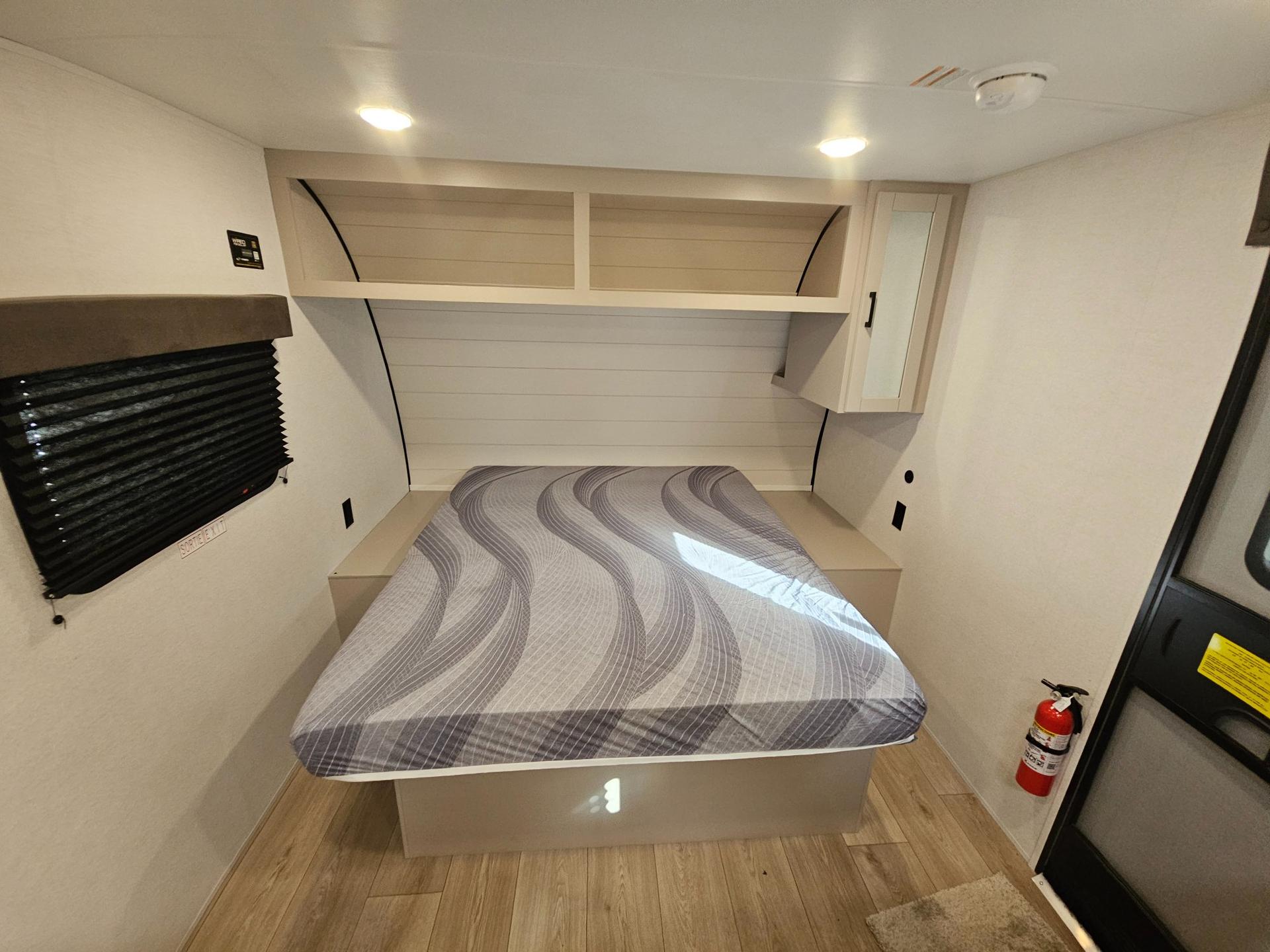2027 Jayco 2027 Jayco Jay Flight SLX - thumbnail 18