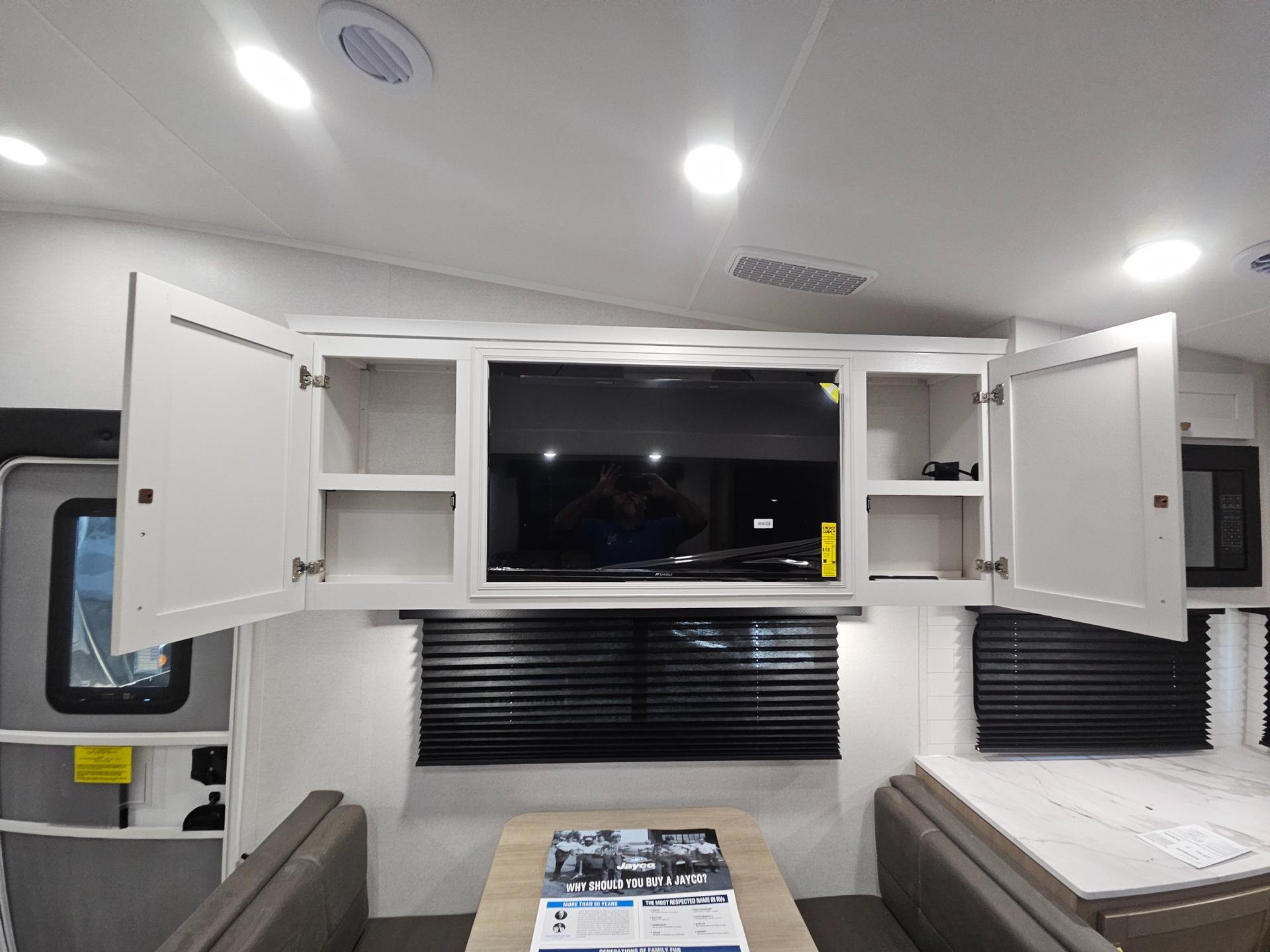 2027 Jayco 2027 Jayco Eagle SLE - thumbnail 9